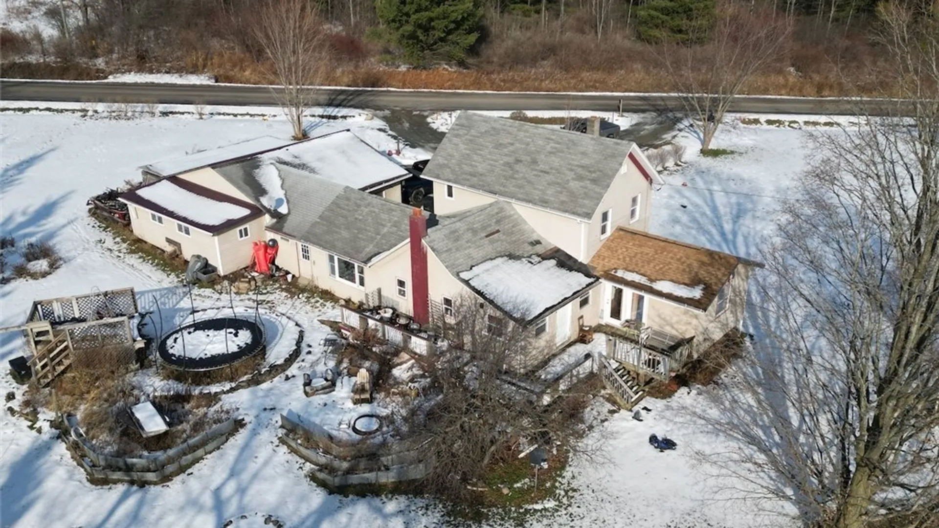 Property at 9757 County Road 76, Pulteney, NY 14840 4