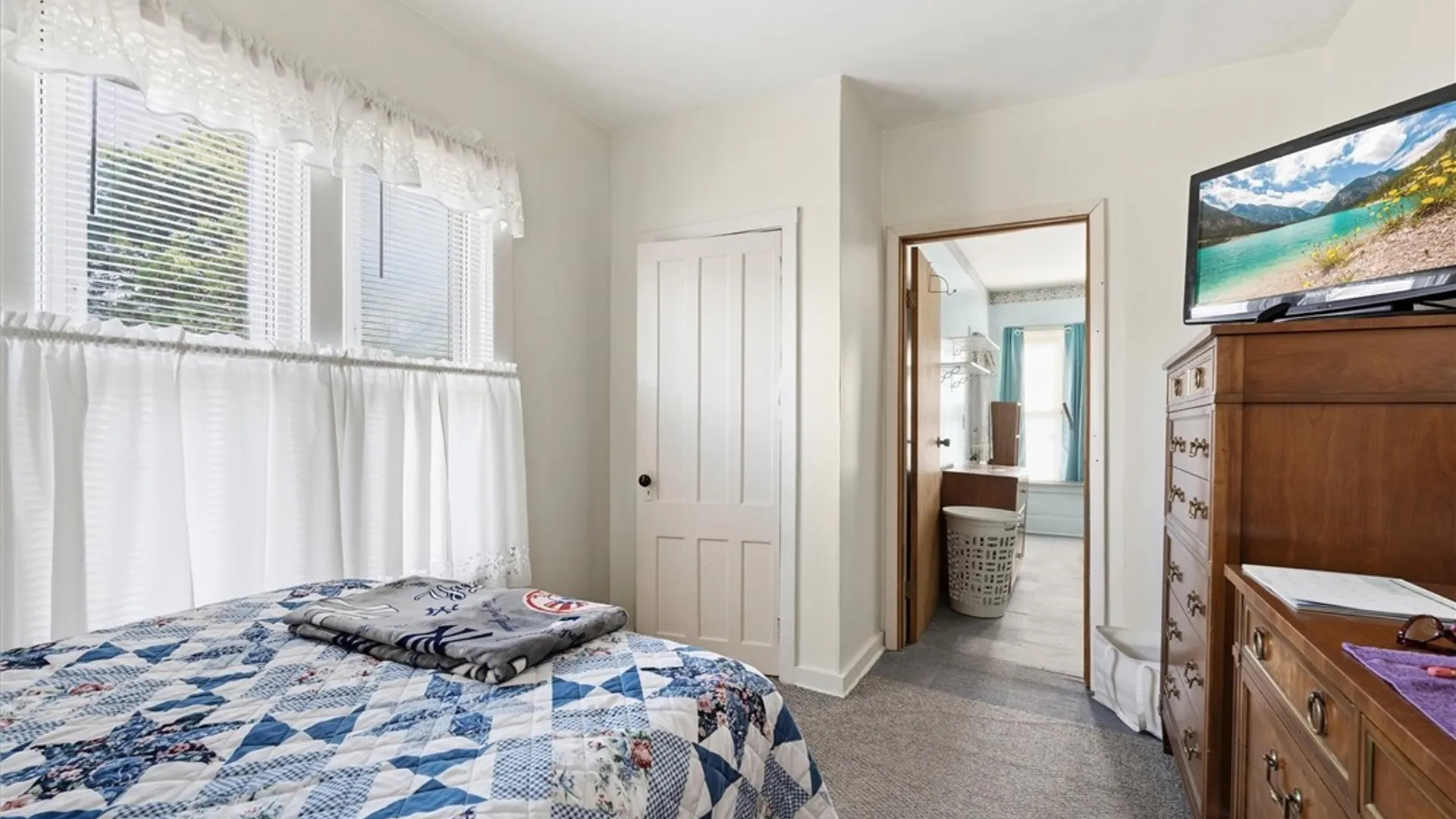 Property at 16 Aspen Street, Auburn, NY 13021 15