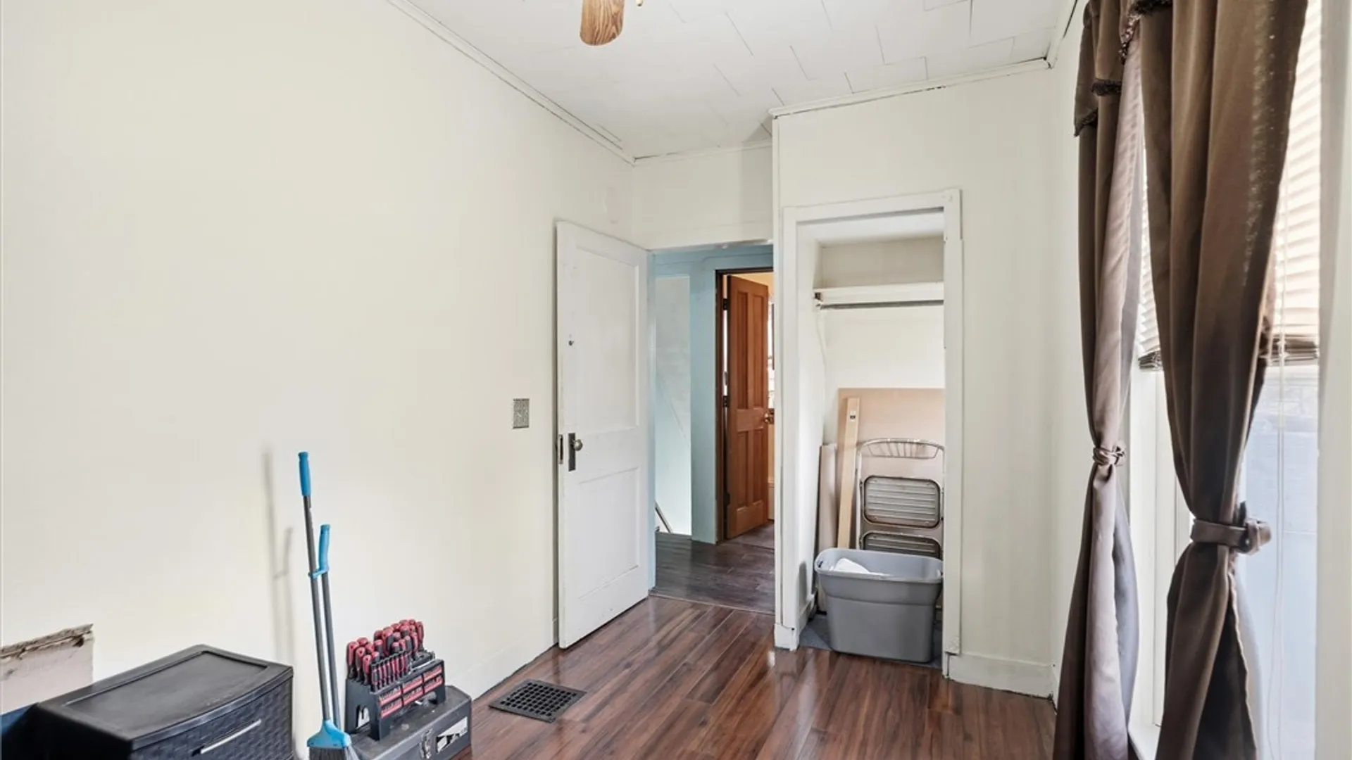 Property at 16 Aspen Street, Auburn, NY 13021 17