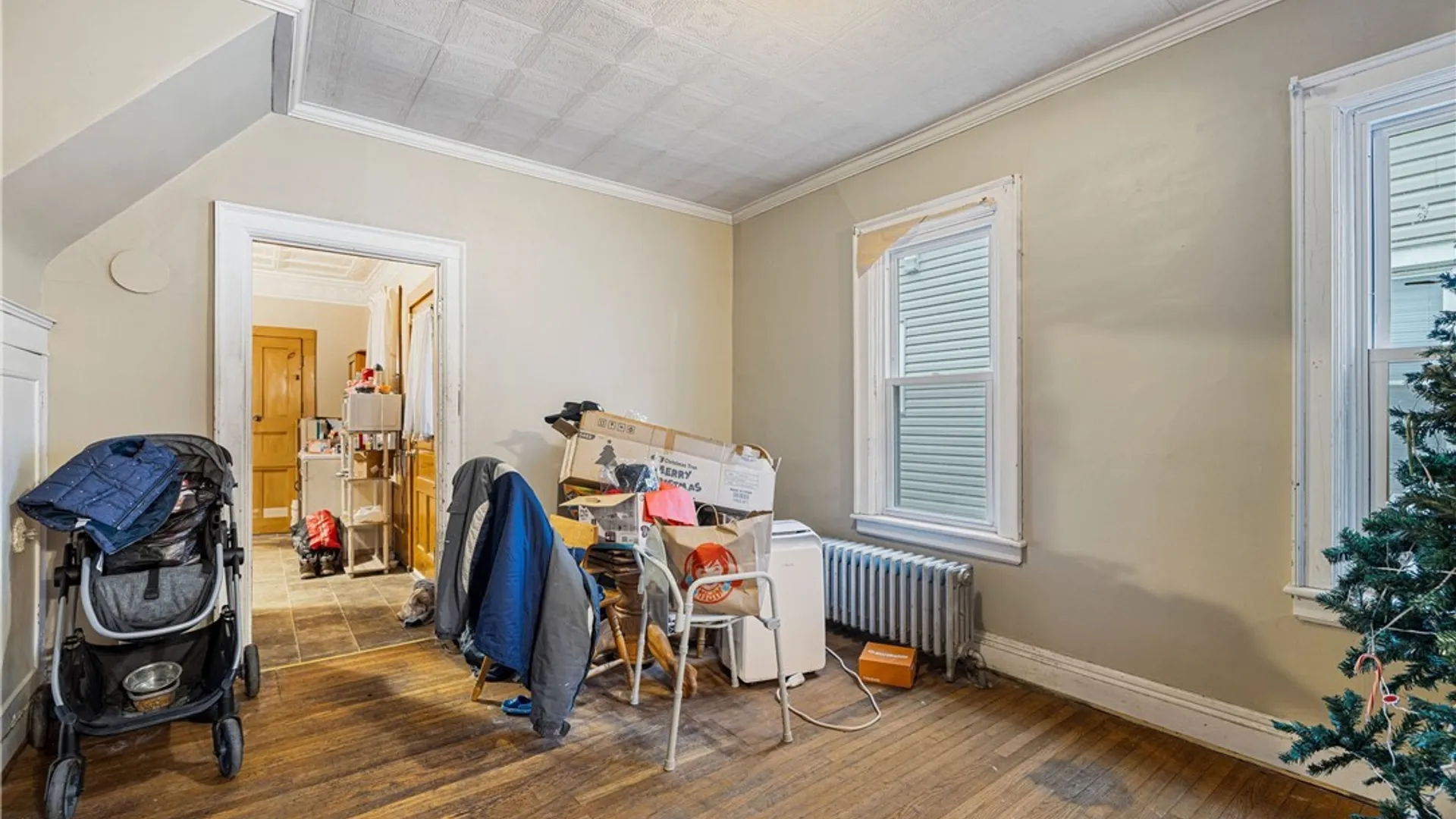 Property at 136 Humason Avenue, Buffalo, NY 14211 10