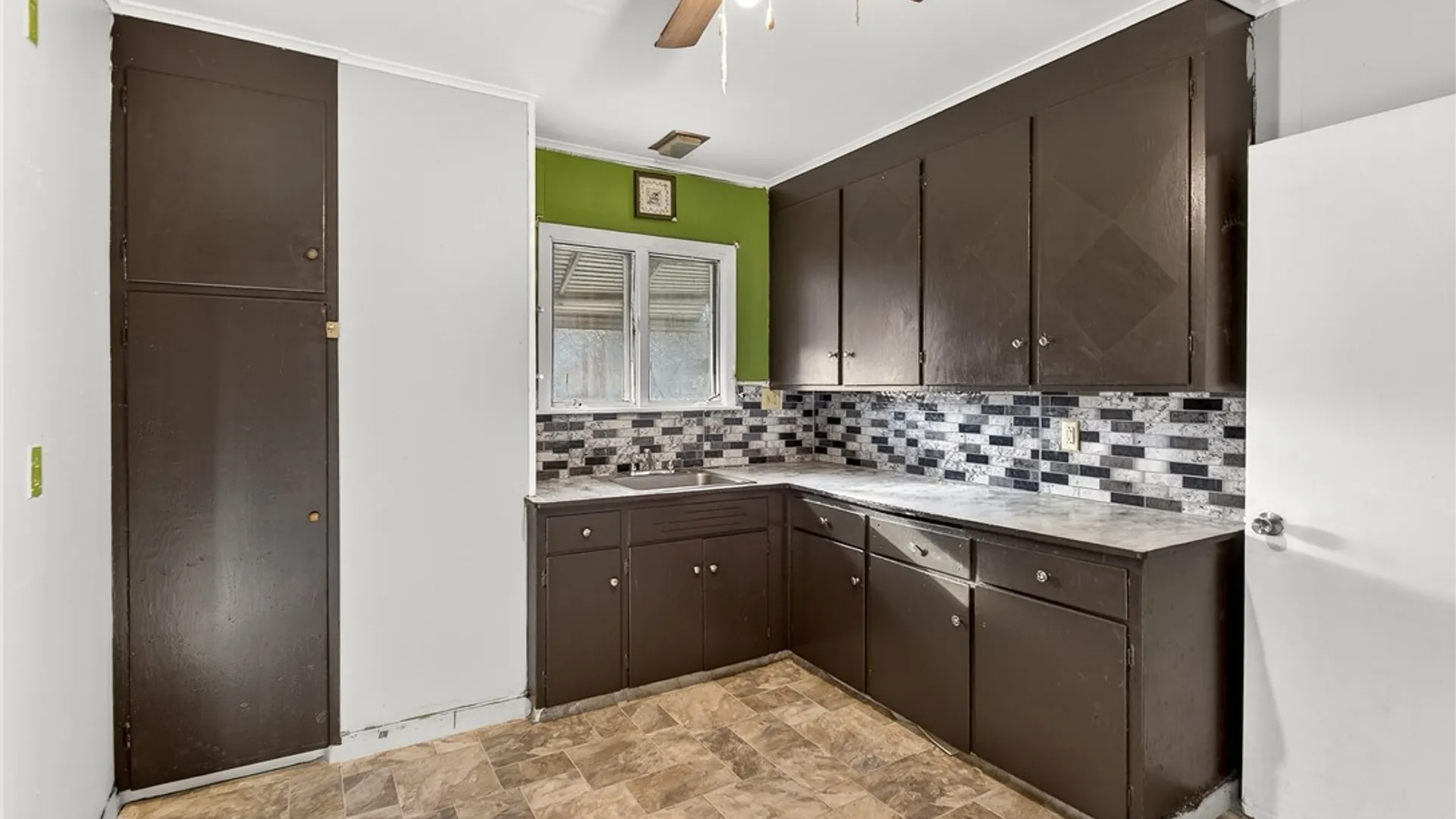 Property at 157 Davidson Avenue, Buffalo, NY 14215 14