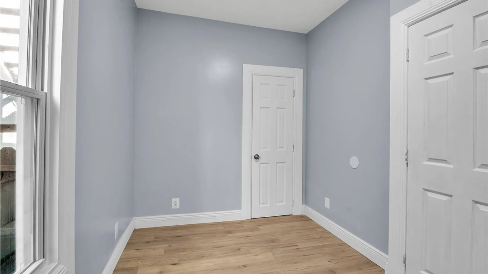 Property at 157 Davidson Avenue, Buffalo, NY 14215 15