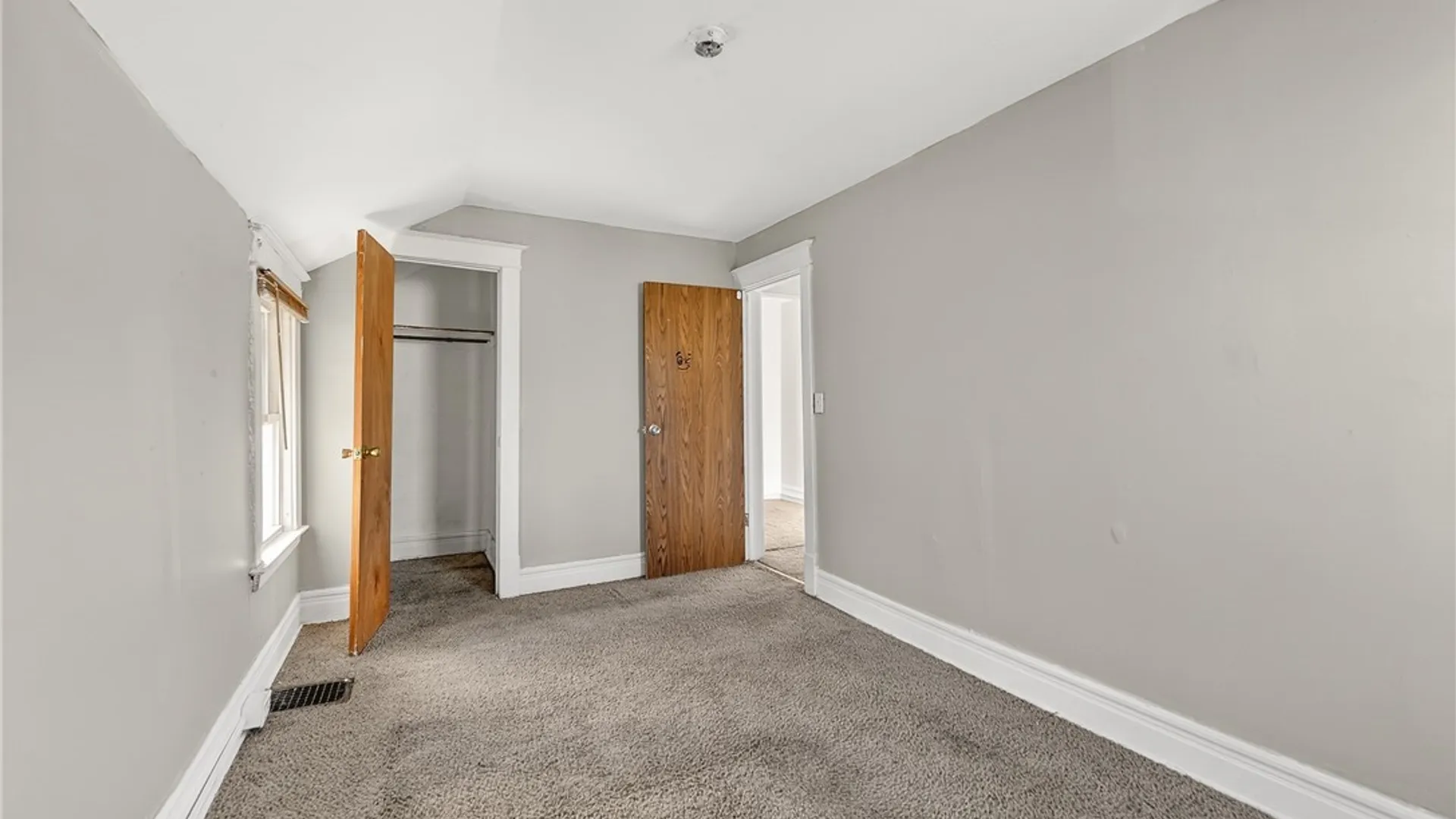 Property at 157 Davidson Avenue, Buffalo, NY 14215 29