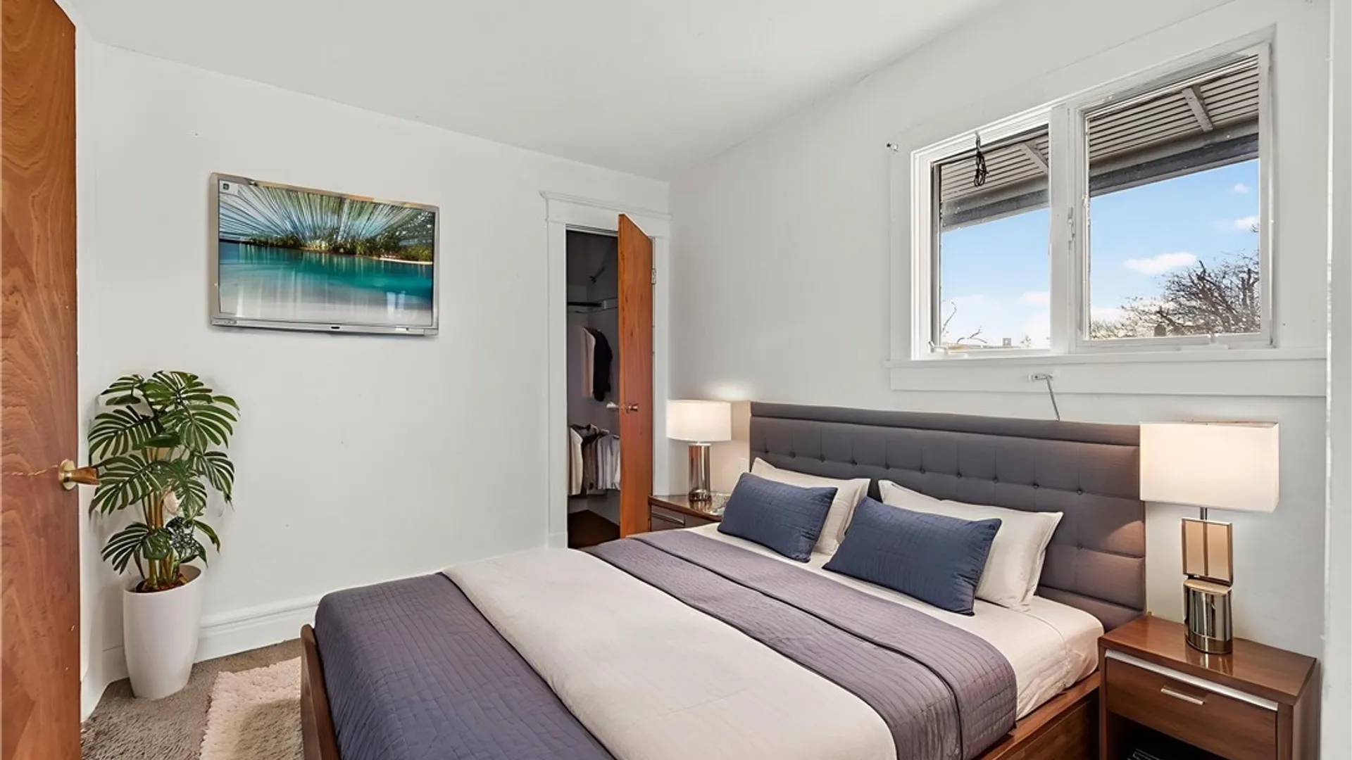 Property at 157 Davidson Avenue, Buffalo, NY 14215 7