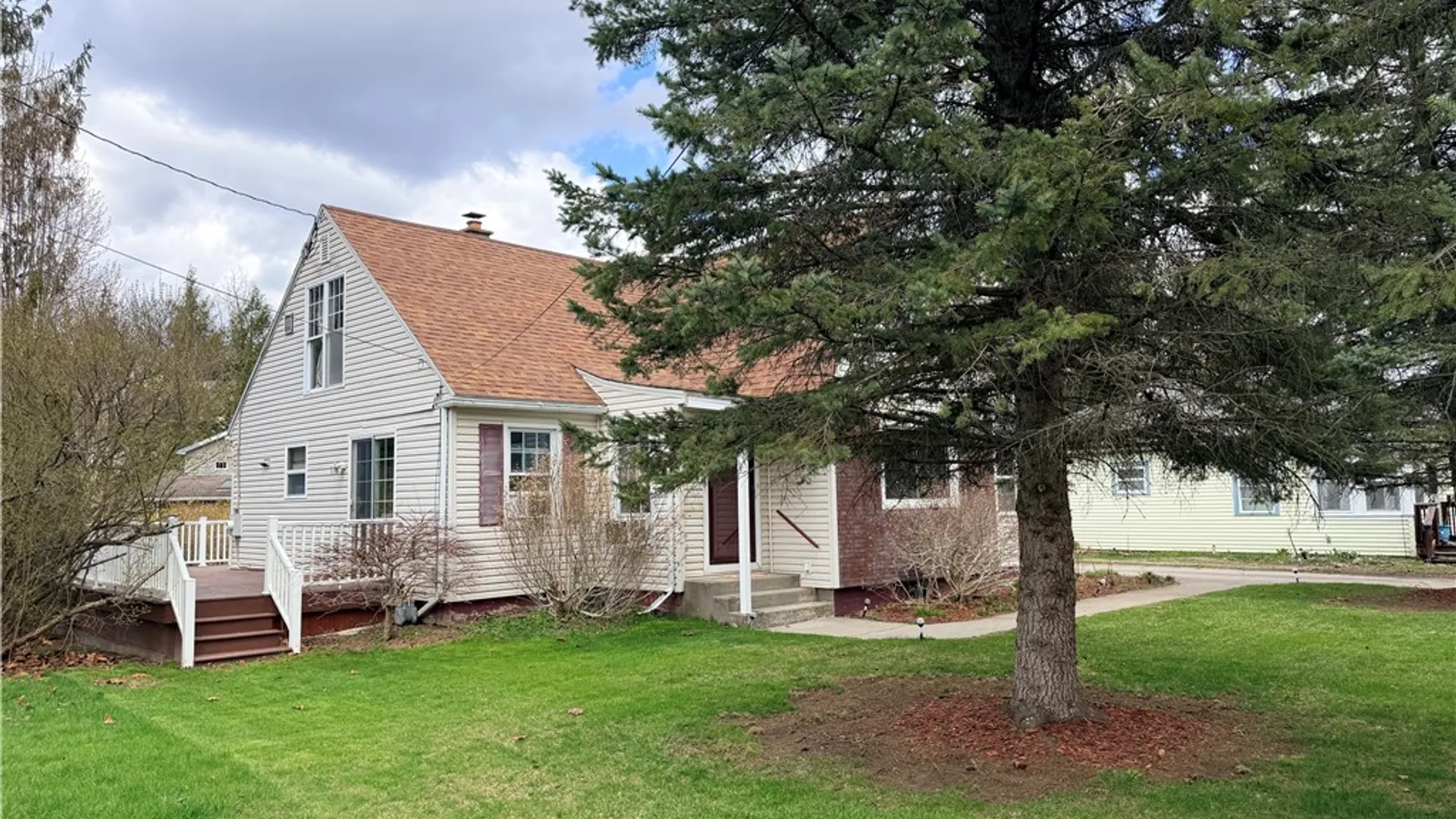 Property at 7 Mchenry Valley Extension, Almond, NY 14804 2