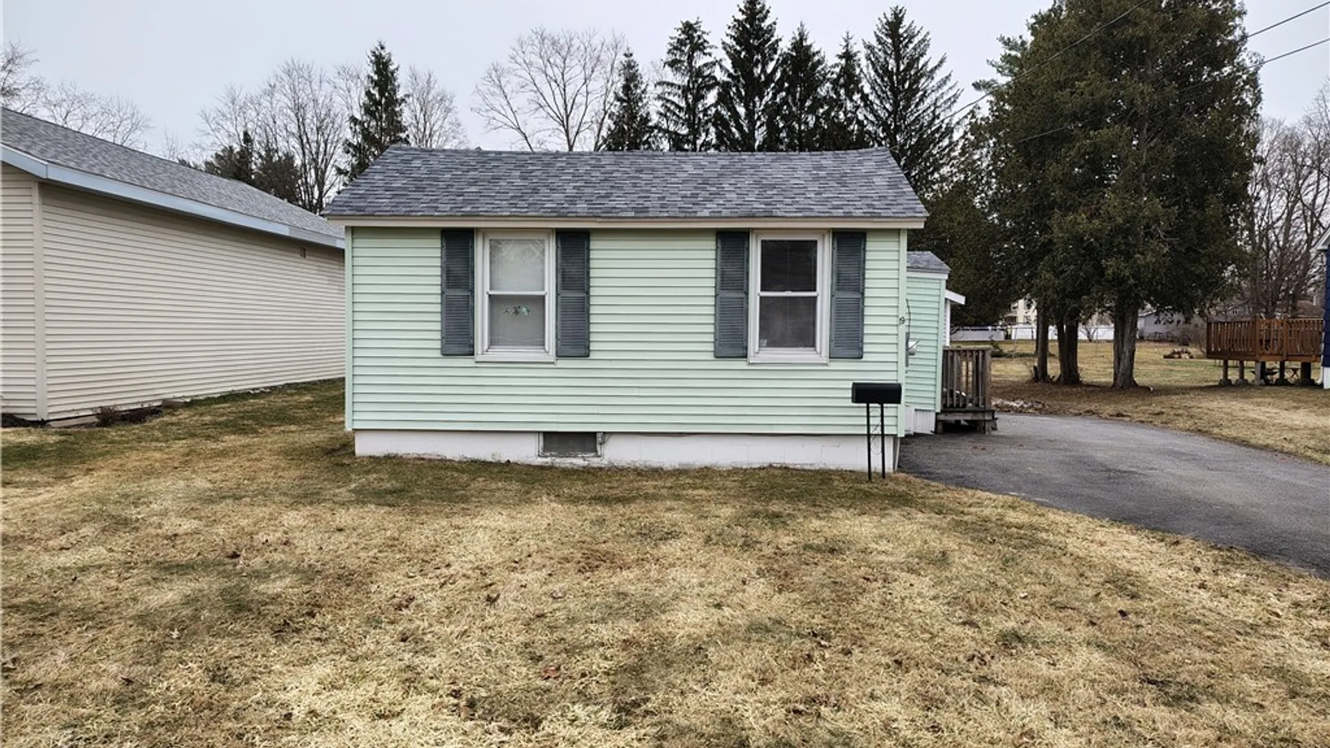 Property at 19 Burr Avenue, New Hartford, NY 13417 2