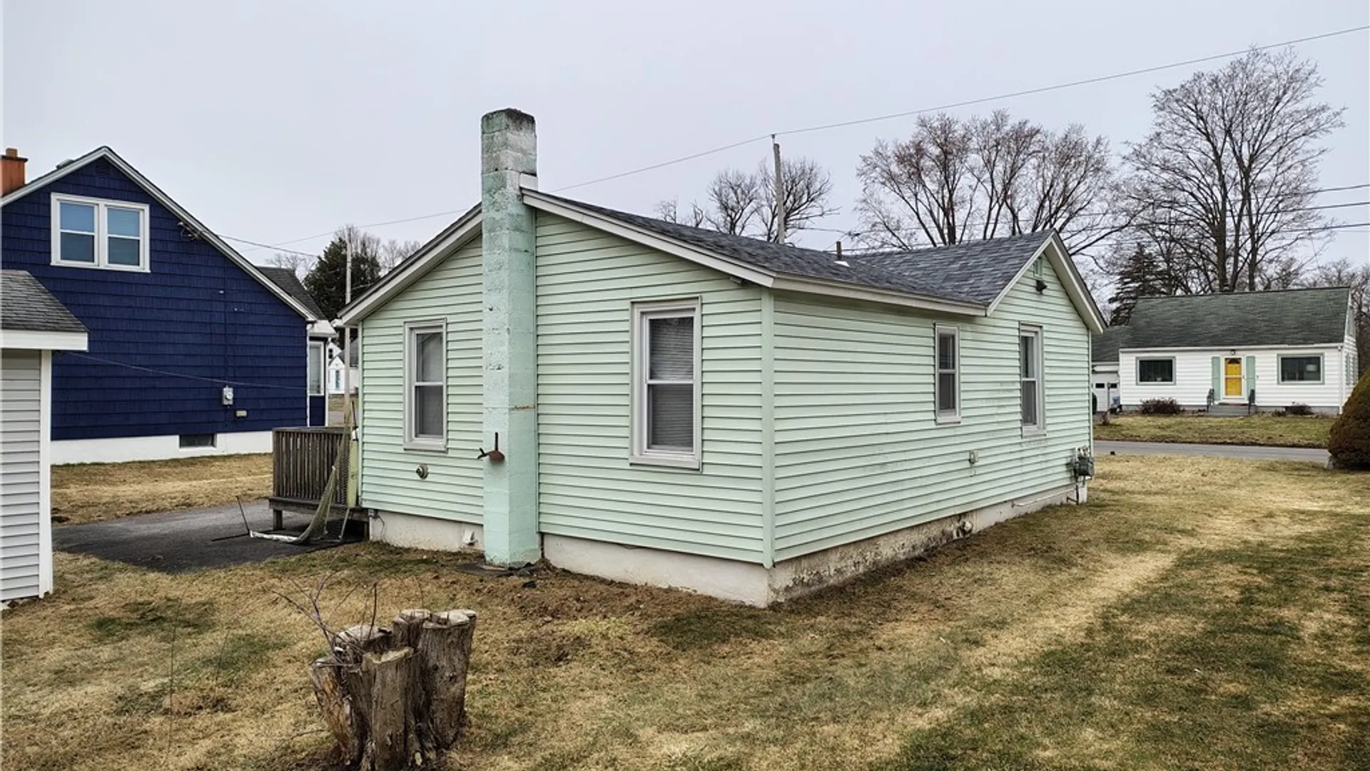 Property at 19 Burr Avenue, New Hartford, NY 13417 21
