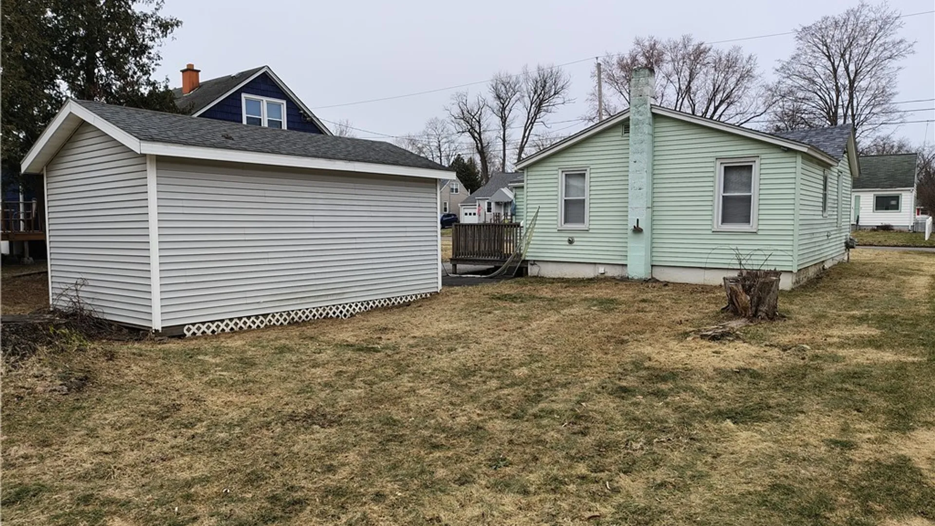 Property at 19 Burr Avenue, New Hartford, NY 13417 22
