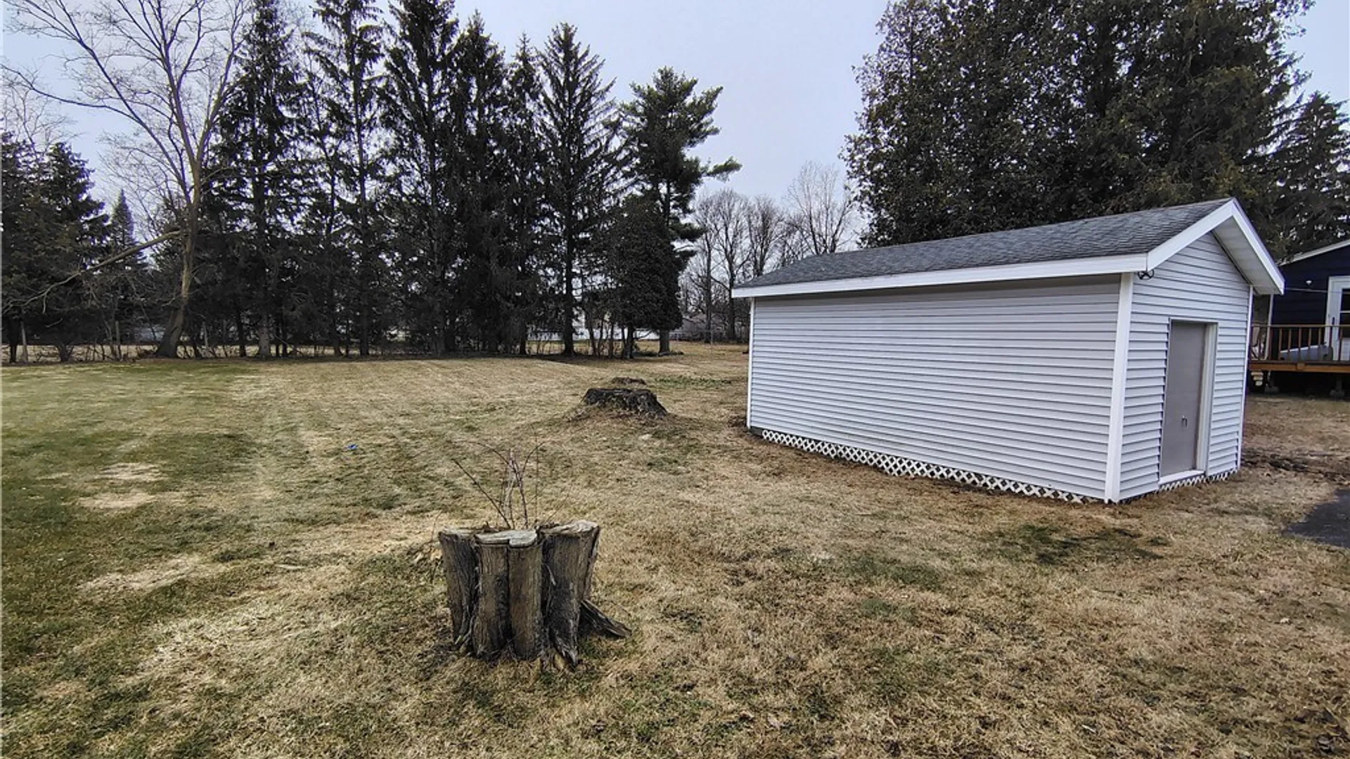 Property at 19 Burr Avenue, New Hartford, NY 13417 25