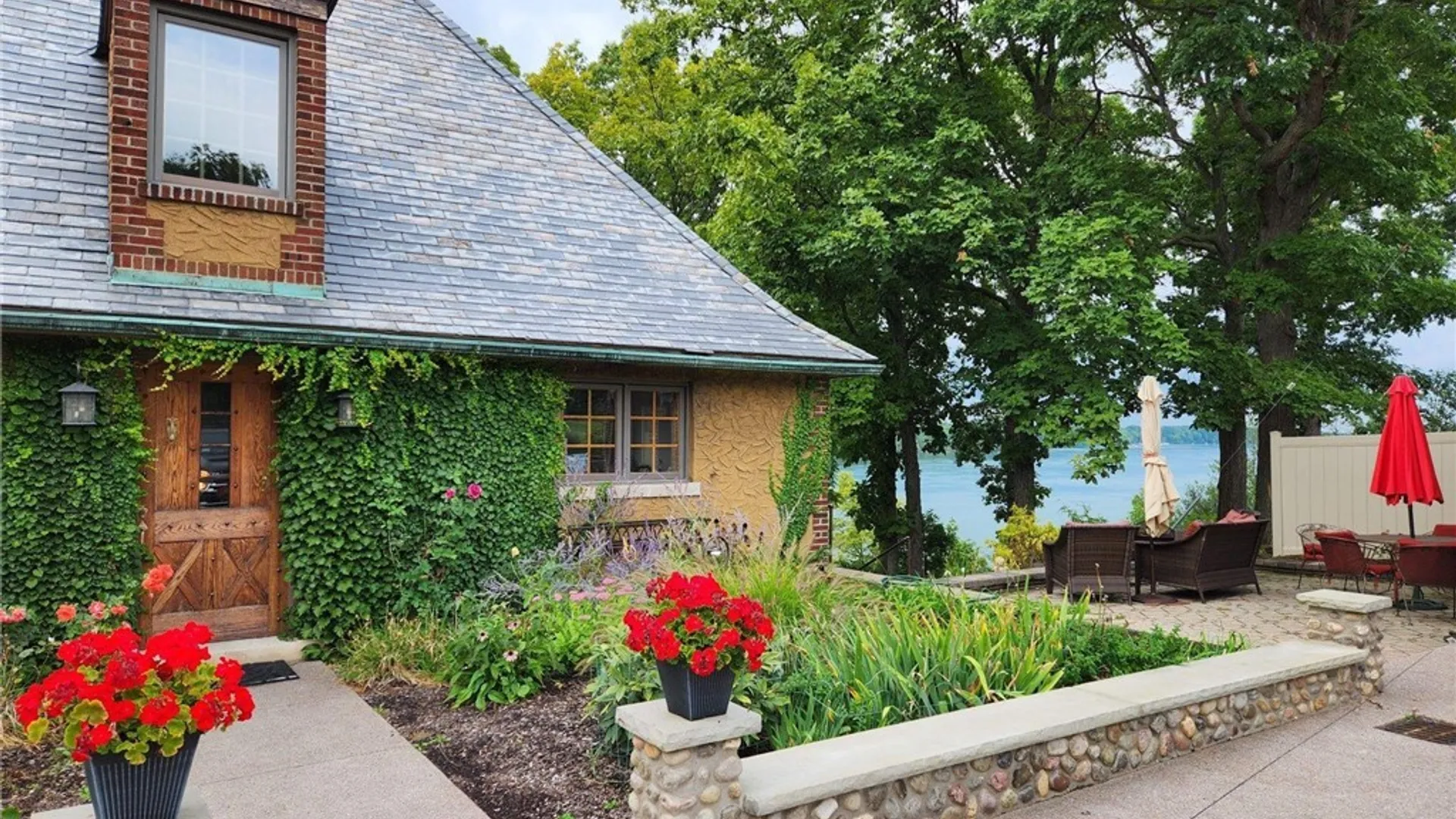 Property at 4090 Lower River Road, Lewiston, NY 14174 22