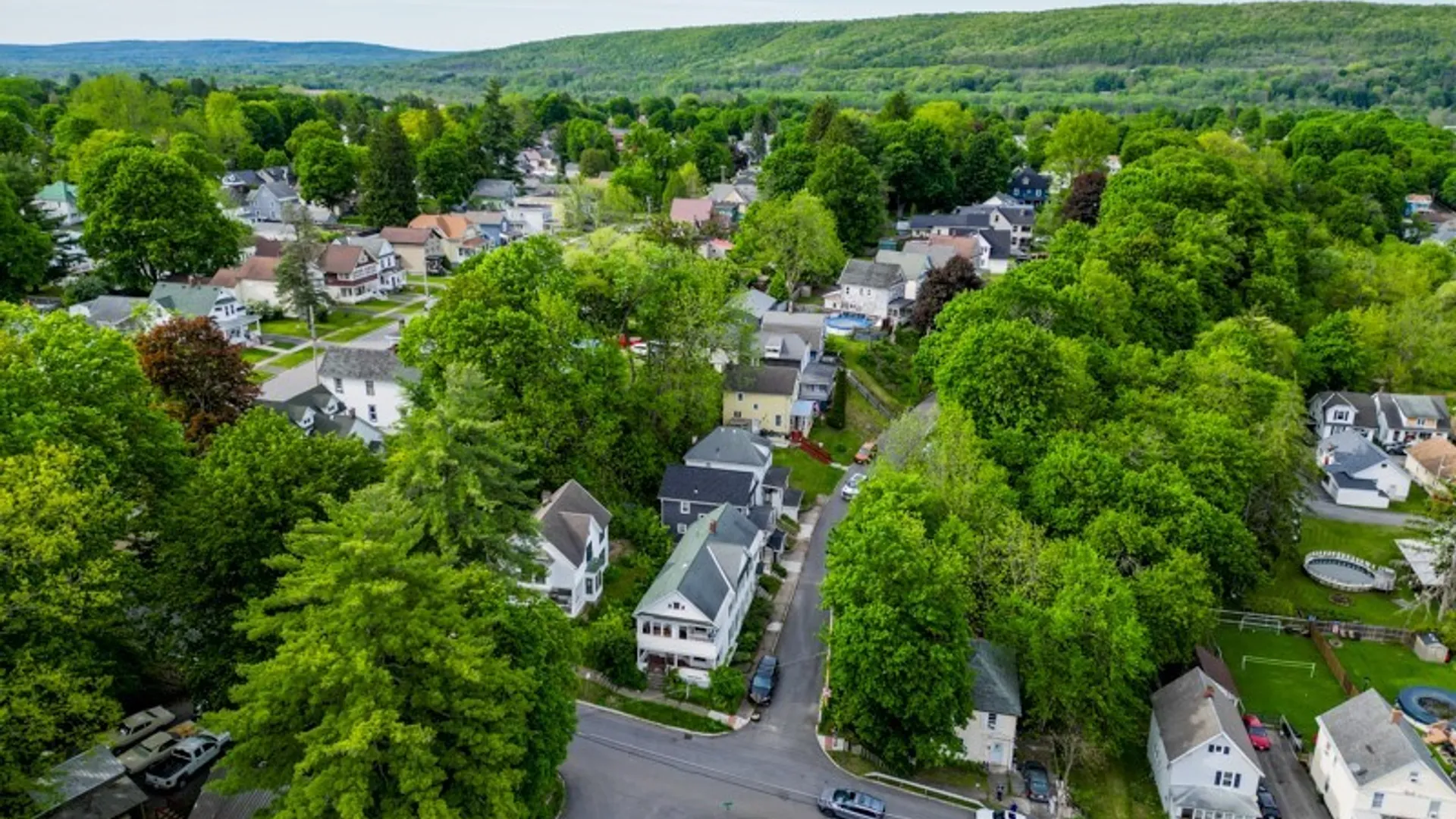 Property at 56 Grove st, German Flatts, NY 13357 37