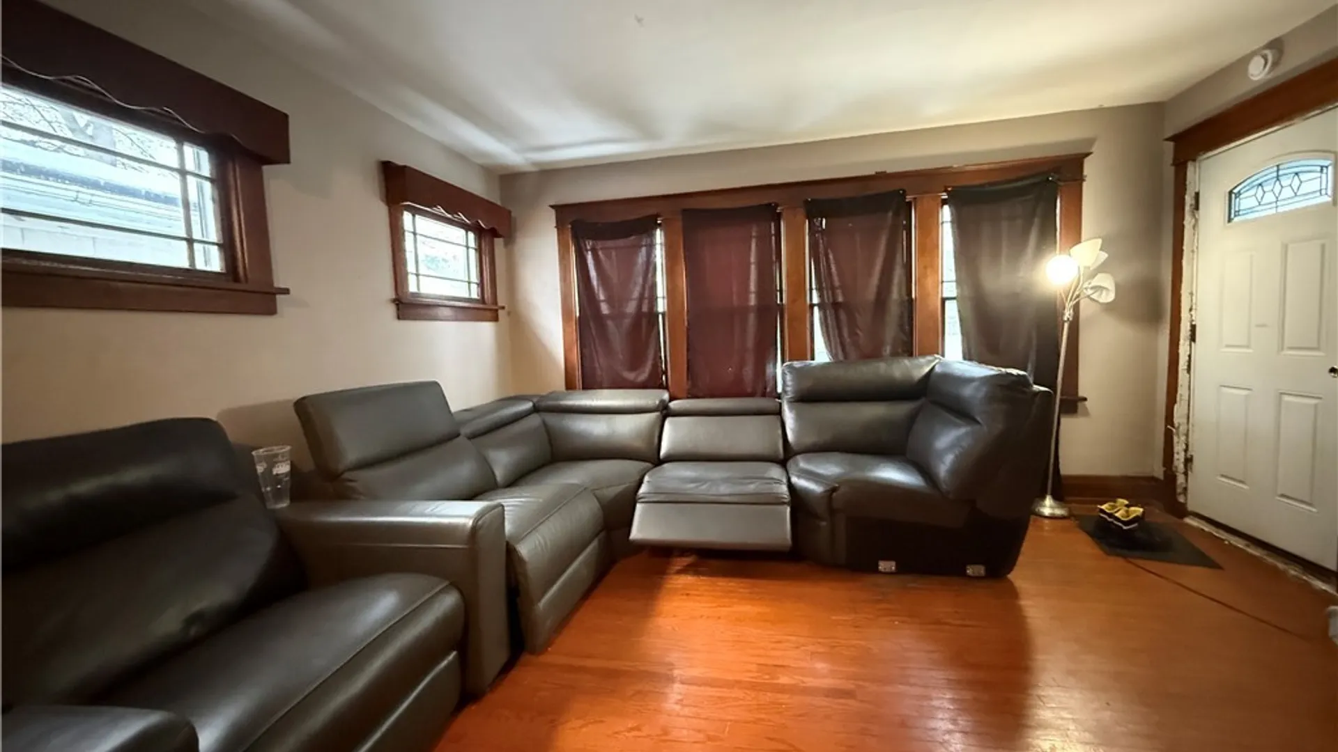 Property at 661 Minnesota Avenue, Buffalo, NY 14215 3