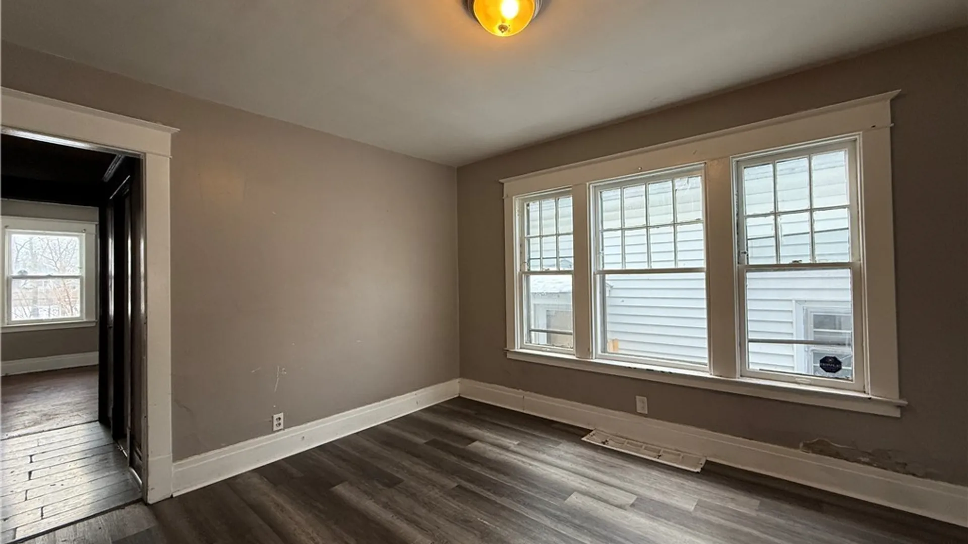 Property at 601 Minnesota Avenue, Buffalo, NY 14215 8