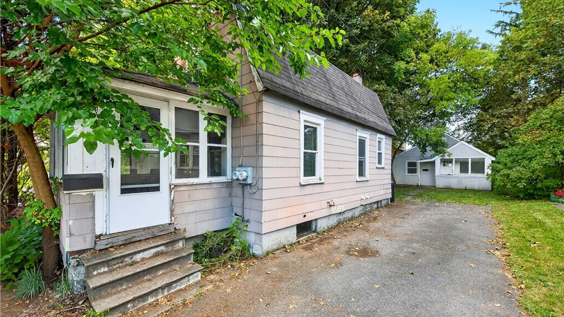 Property at 308 Nelson Avenue, DeWitt, NY 13057 2