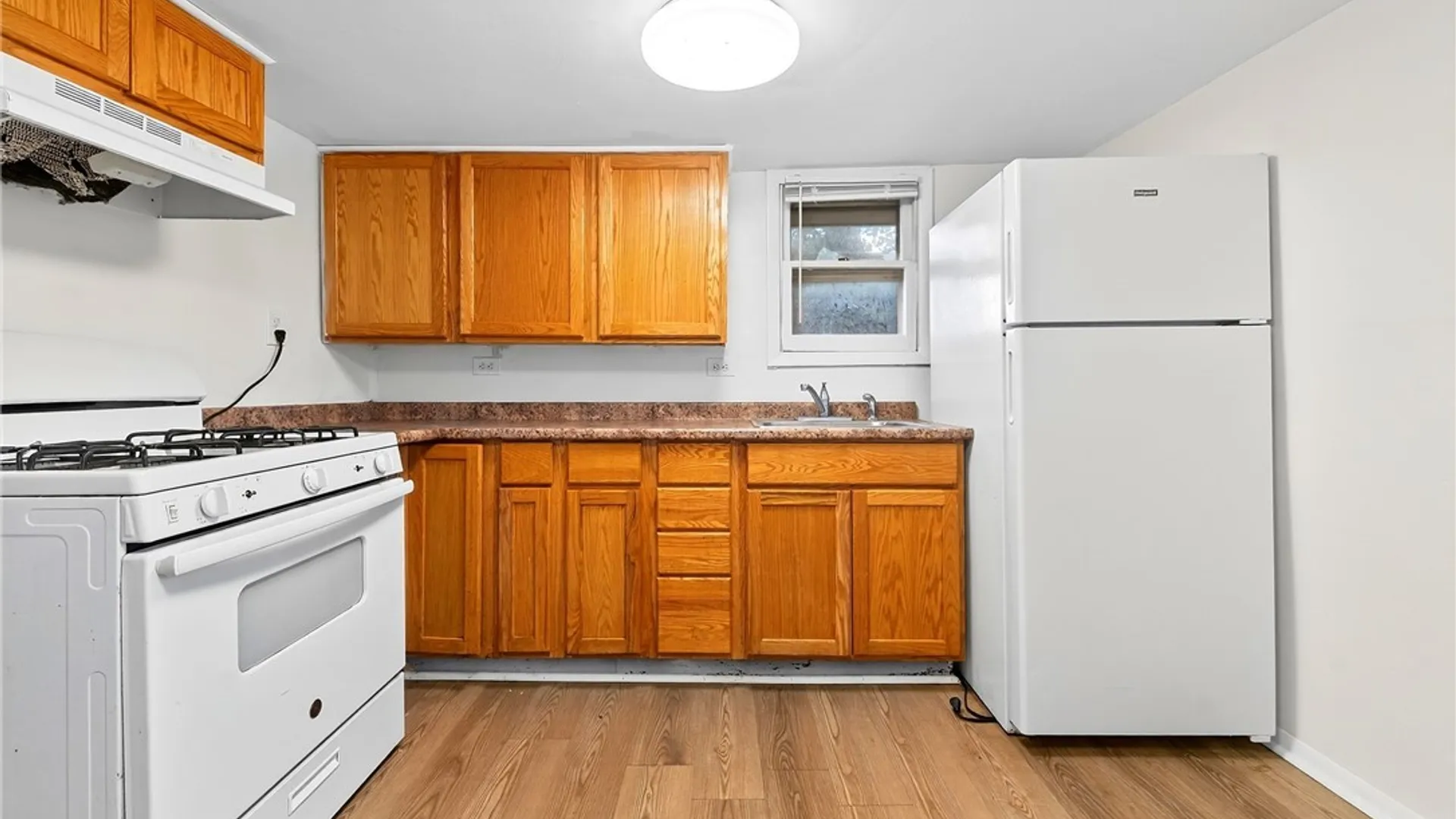 Property at 308 Nelson Avenue, DeWitt, NY 13057 24