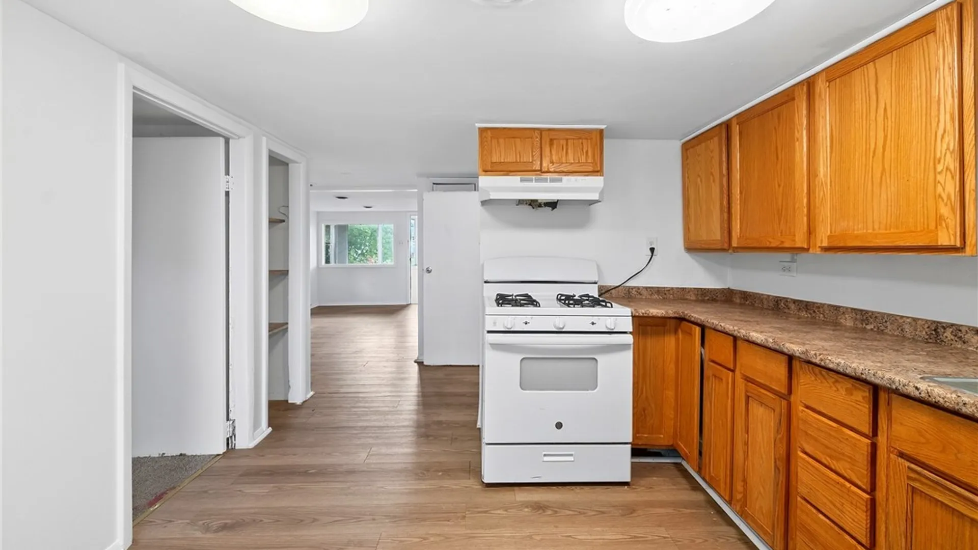 Property at 308 Nelson Avenue, DeWitt, NY 13057 25