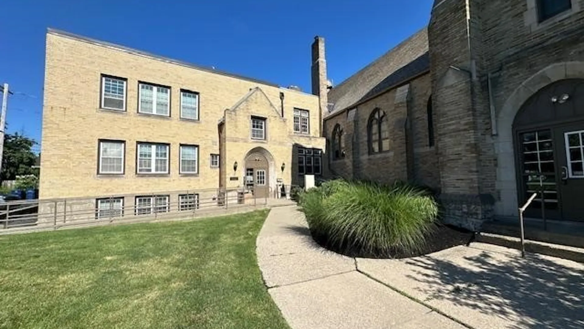 Property at 700 Parkside Avenue, Buffalo, NY 14216 2