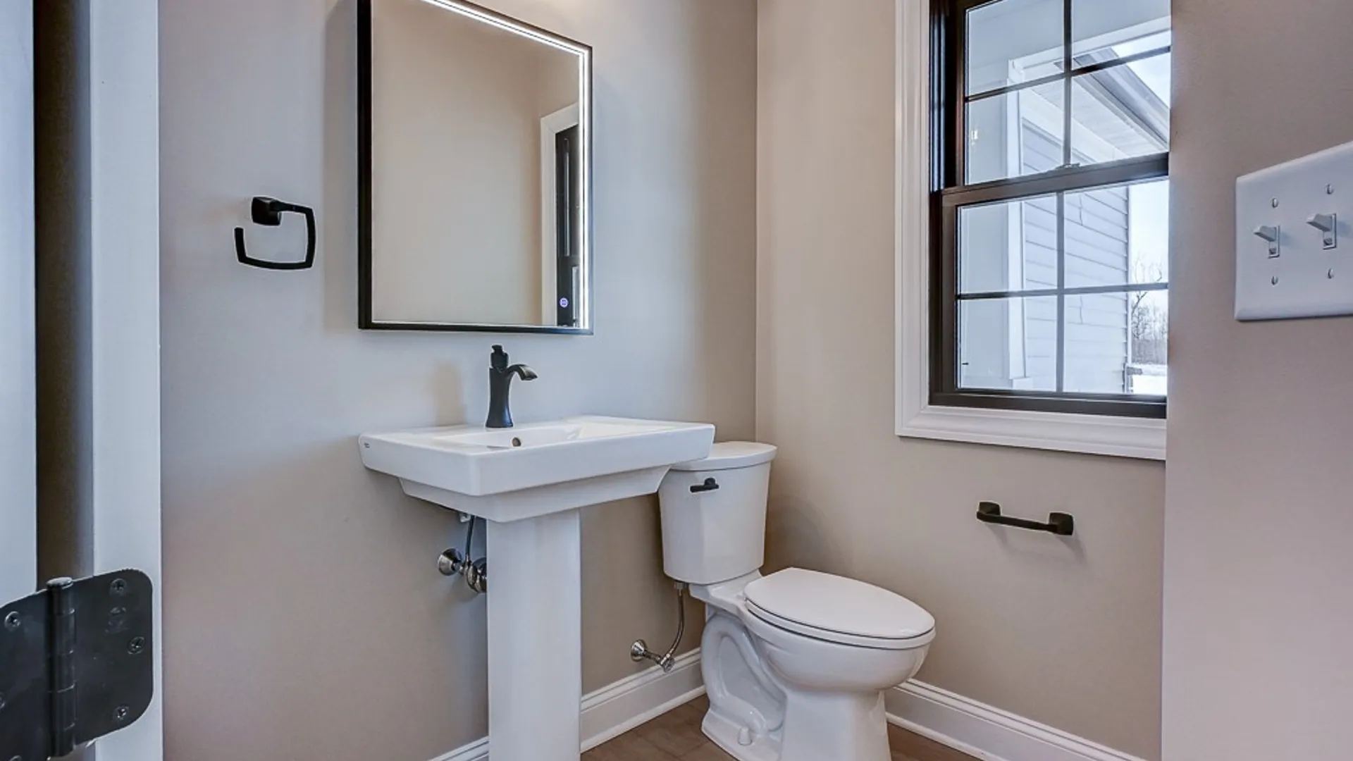 Property at 5201 Kandefer's Trail, Clarence, NY 14221 29