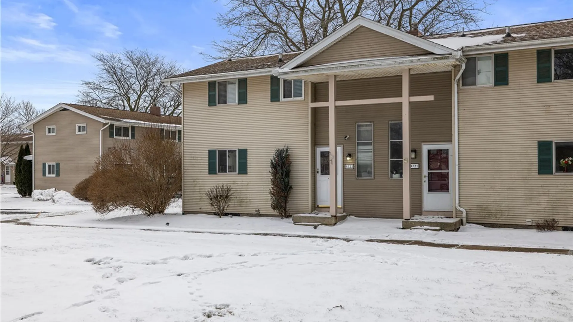 Property at 4723 Tuscarora Road, Niagara, NY 14304 2