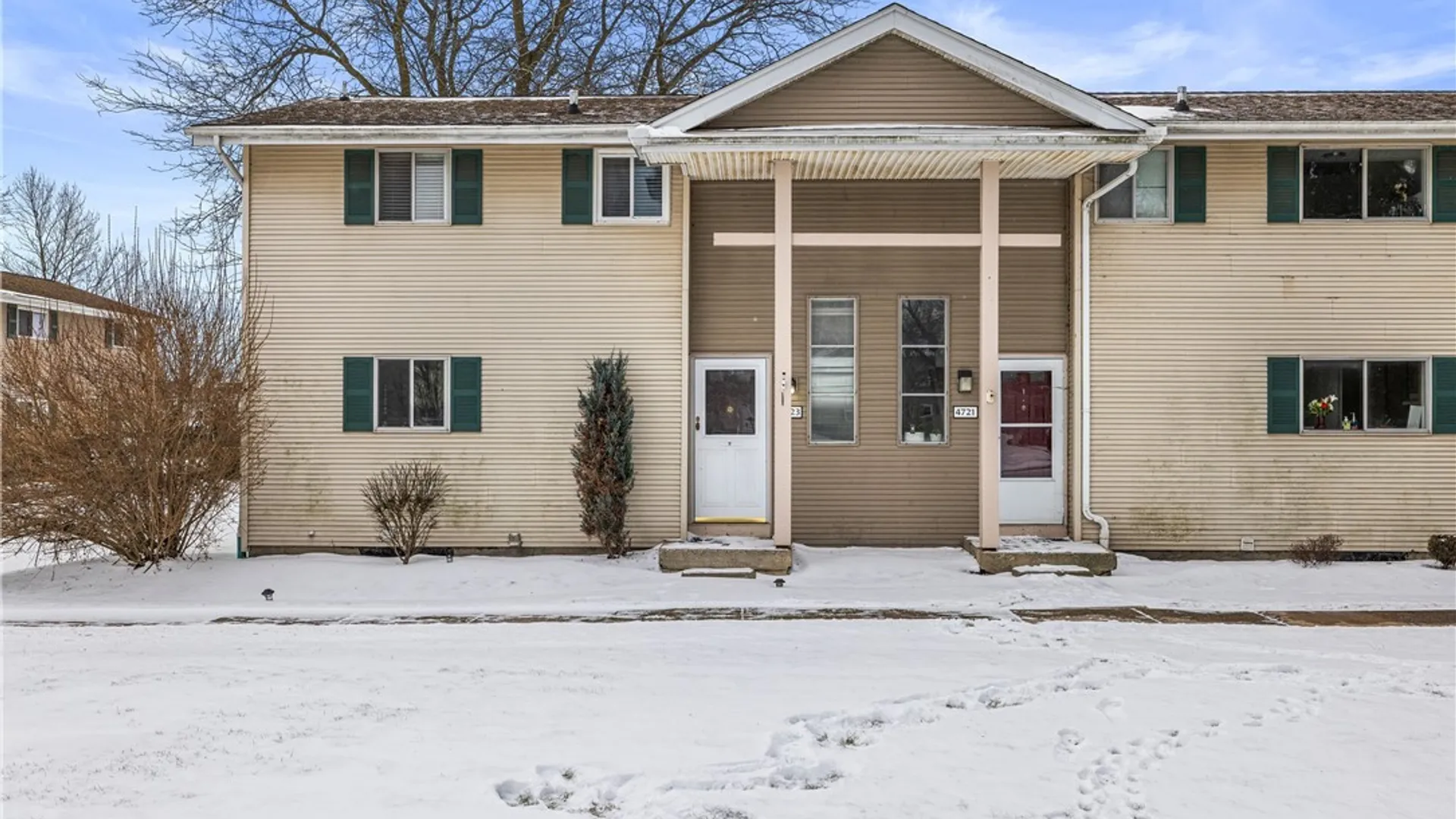 Property at 4723 Tuscarora Road, Niagara, NY 14304 3