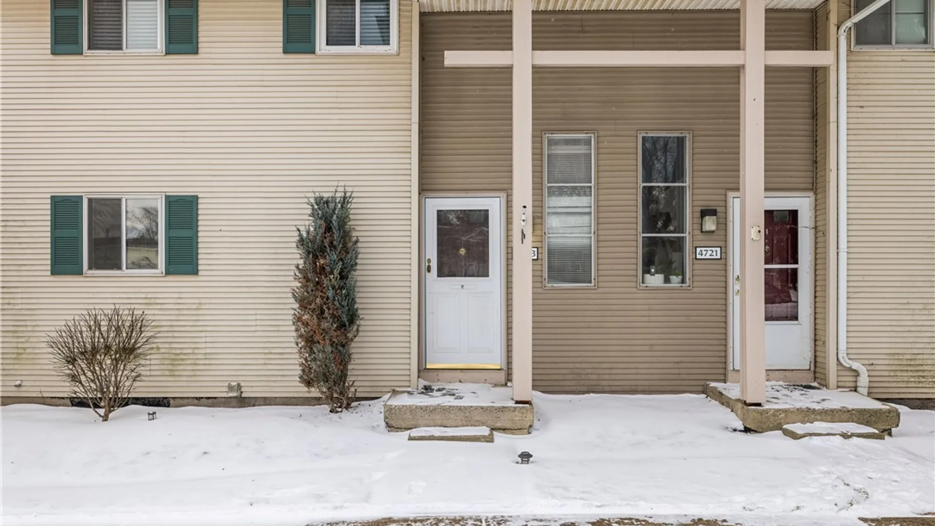 Property at 4723 Tuscarora Road, Niagara, NY 14304 4