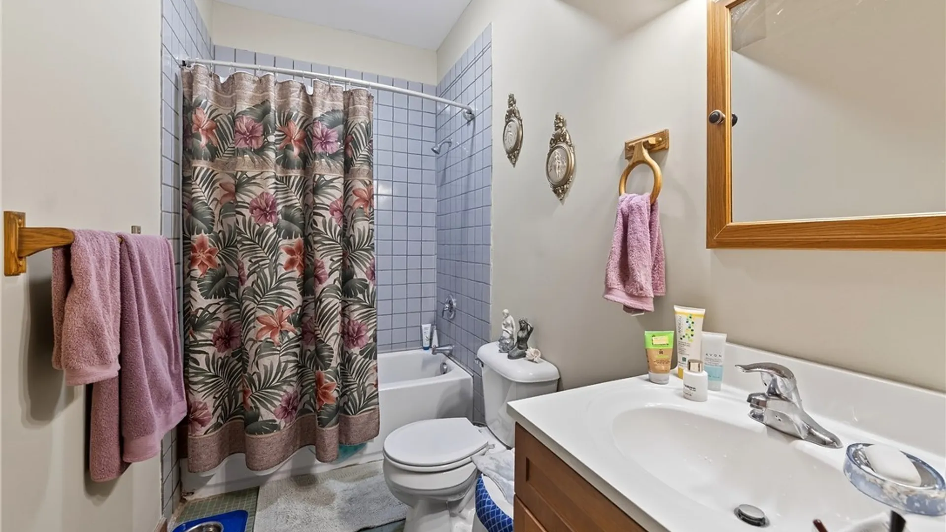 Property at 916 Salina Street, Syracuse, NY 13208 10