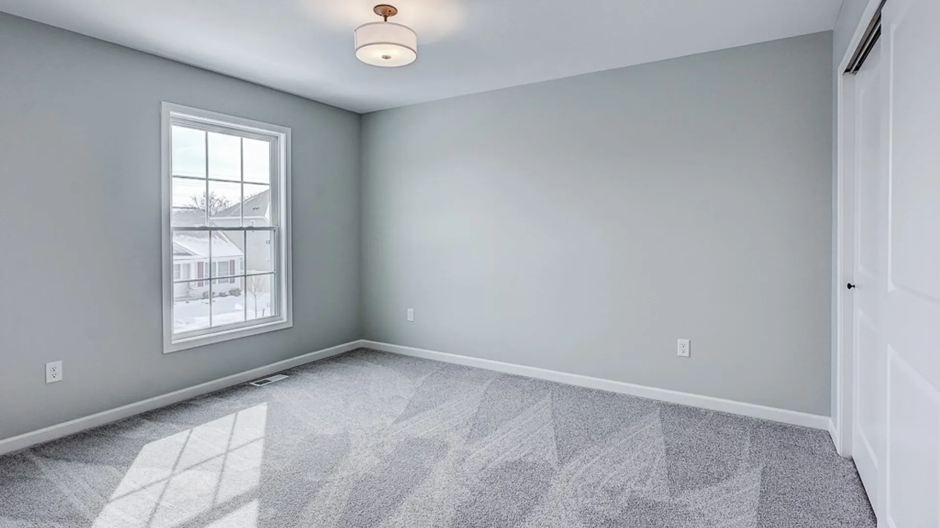 Property at 262 Rachel Vincent Way, Buffalo, NY 14216 17