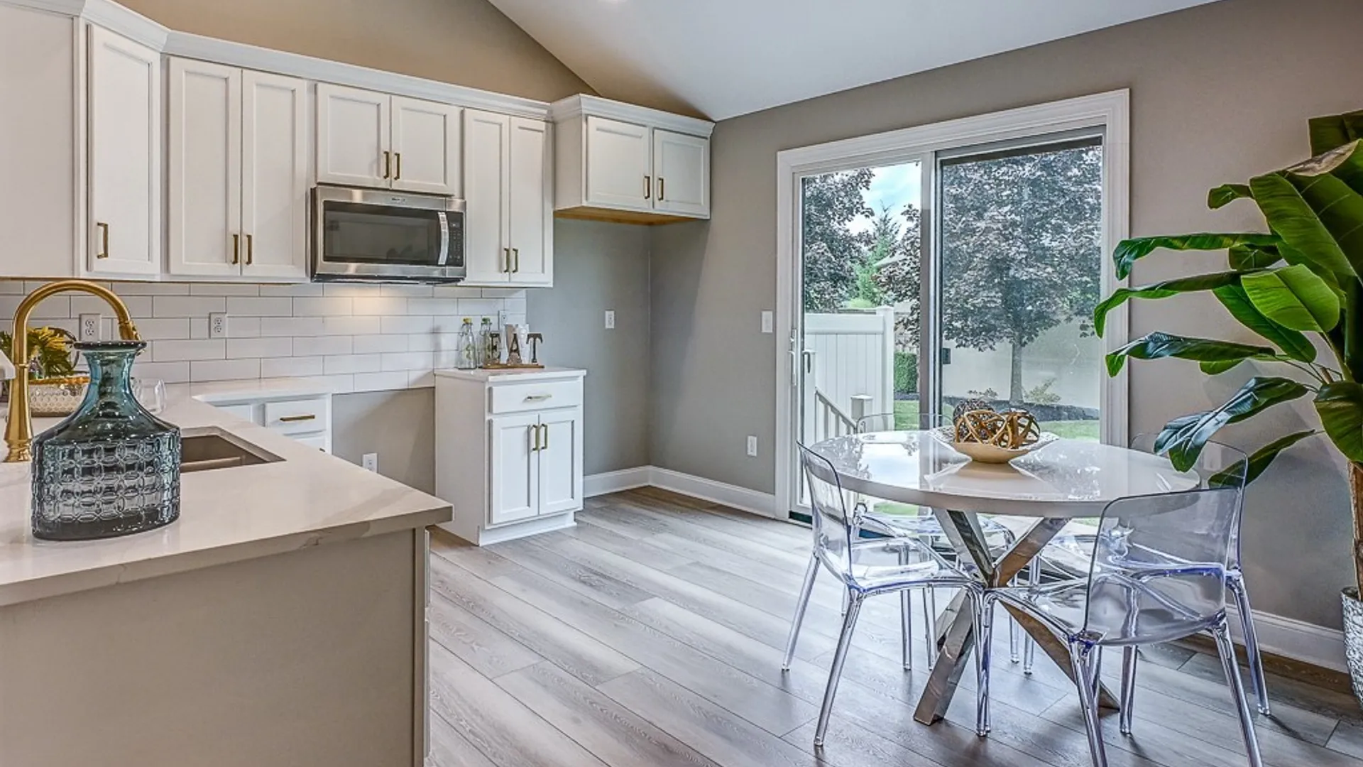 Property at 37 C Stonham Place, Amherst, NY 14221 2