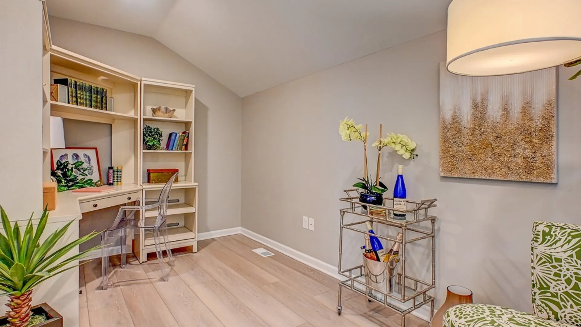 Property at 37 B Stonham Place, Amherst, NY 14221 6