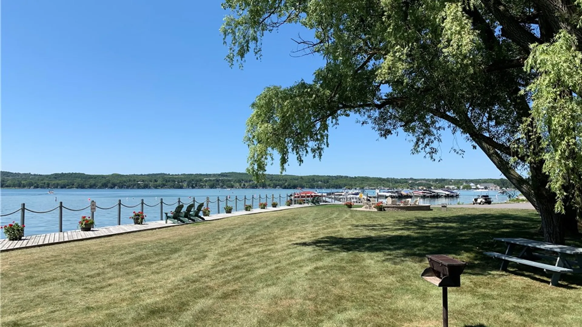 Property at 245 Roseland Ln, Canandaigua City, NY 14424 32