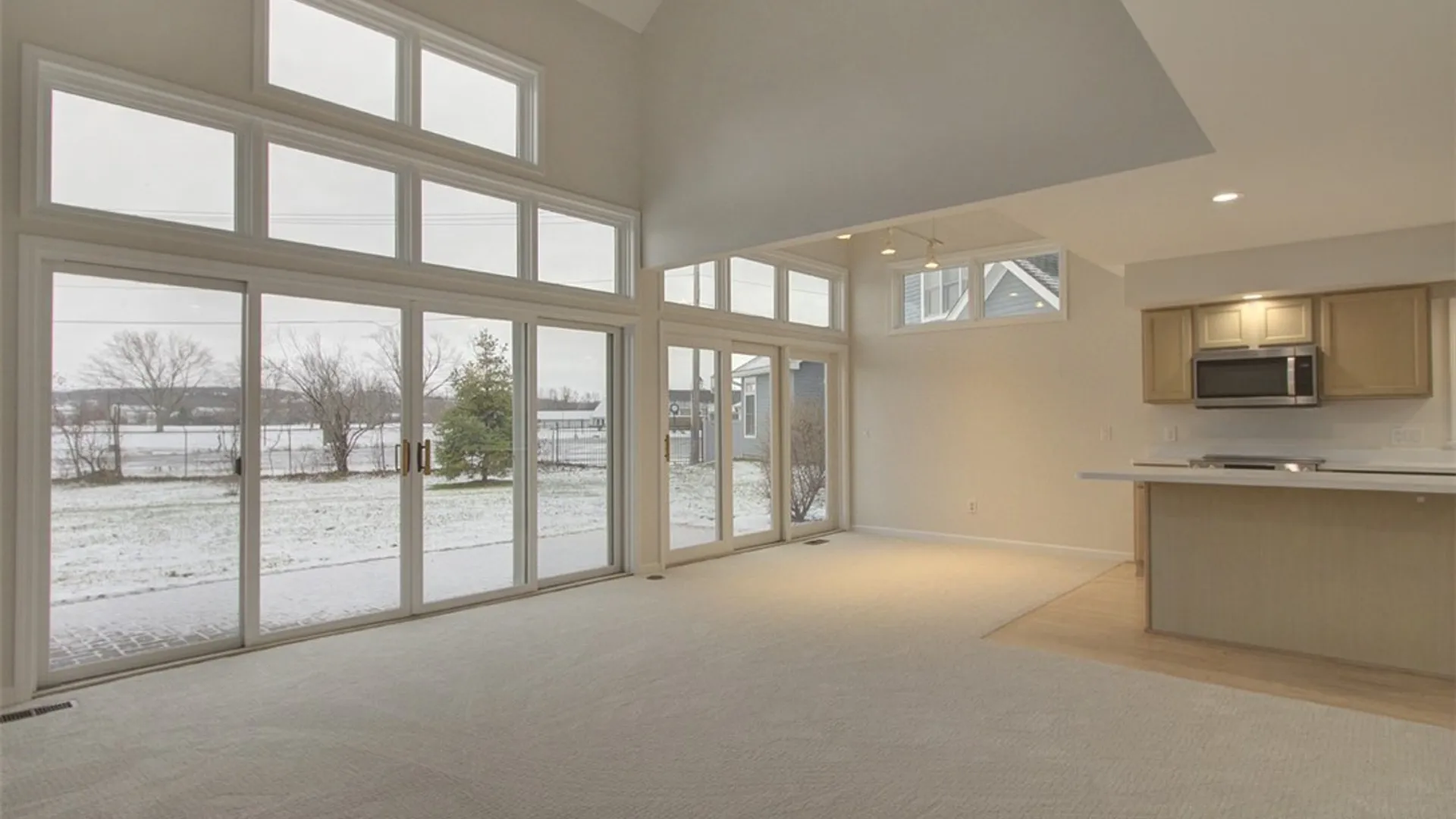 Property at 245 Roseland Ln, Canandaigua City, NY 14424 5