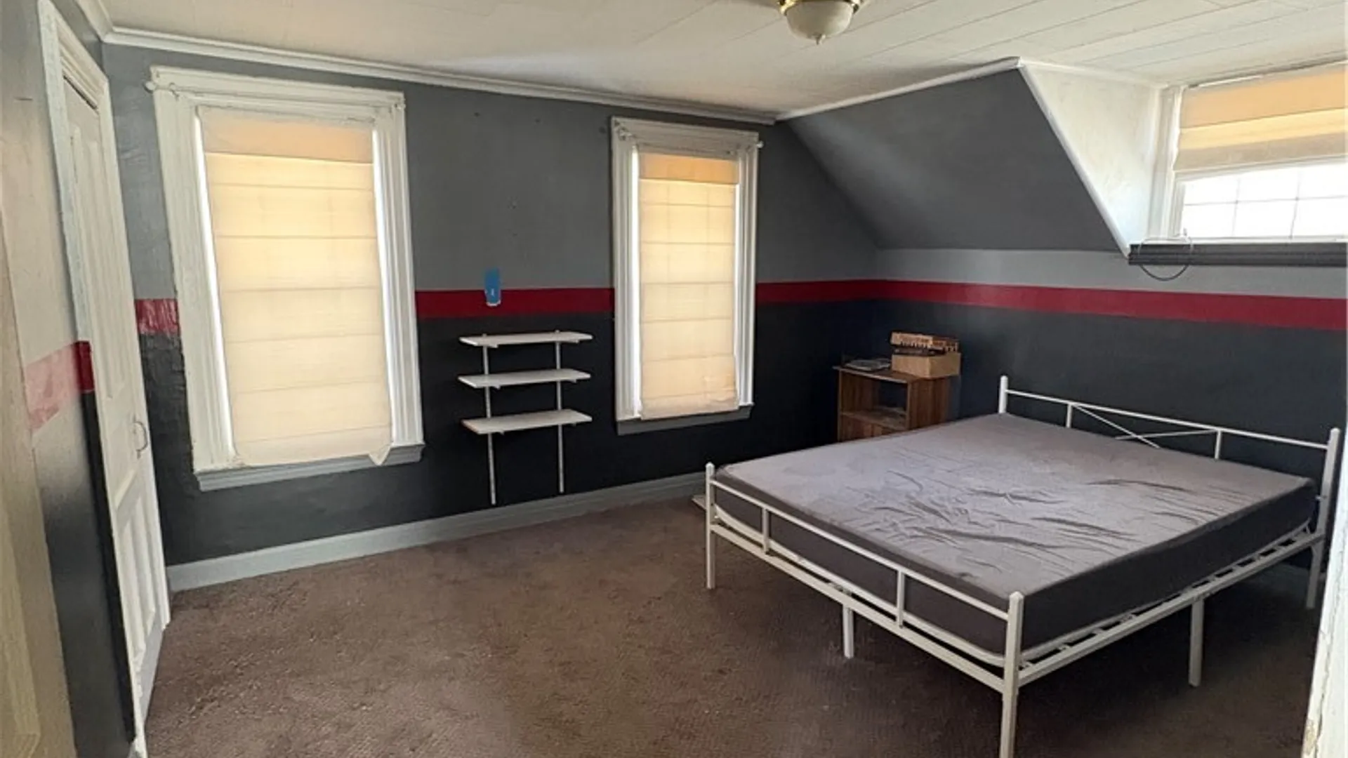 Property at 125 Chestnut Street, Lockport City, NY 14094 8