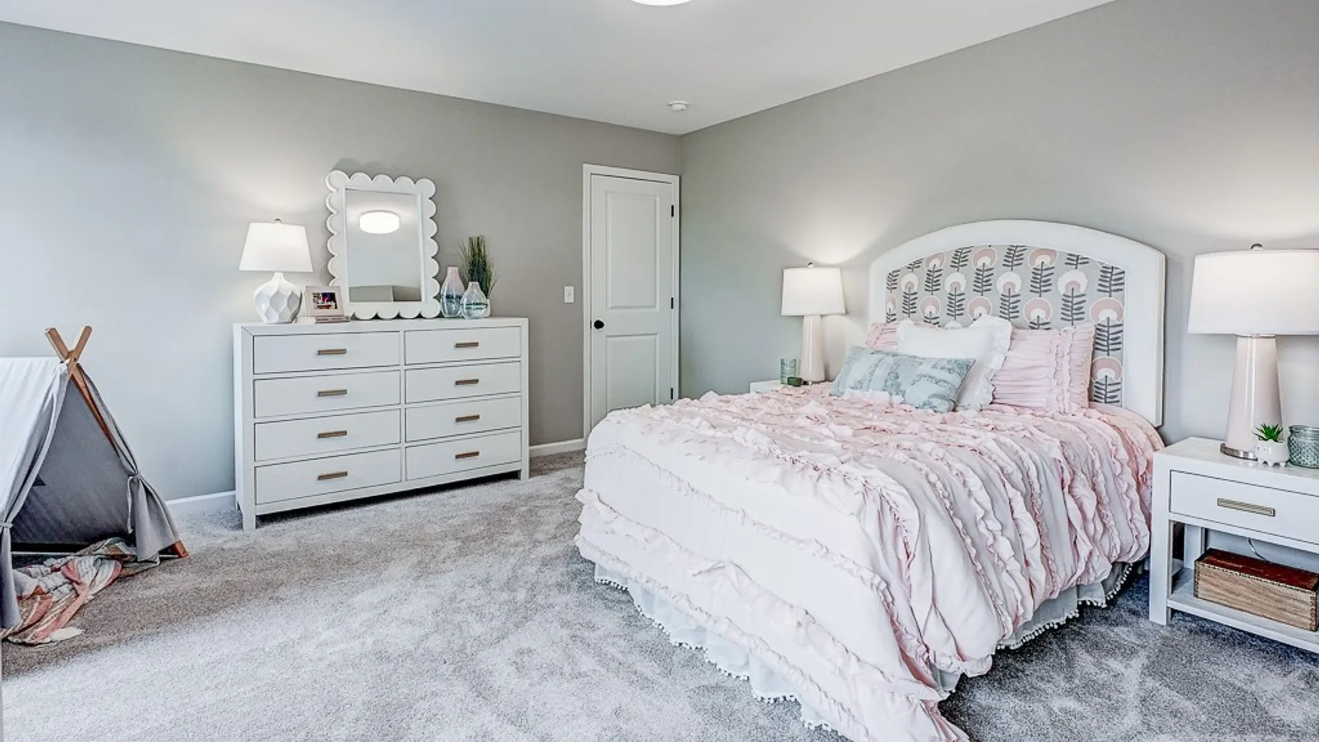 Property at 22 B Stonham Place, Amherst, NY 14221 16