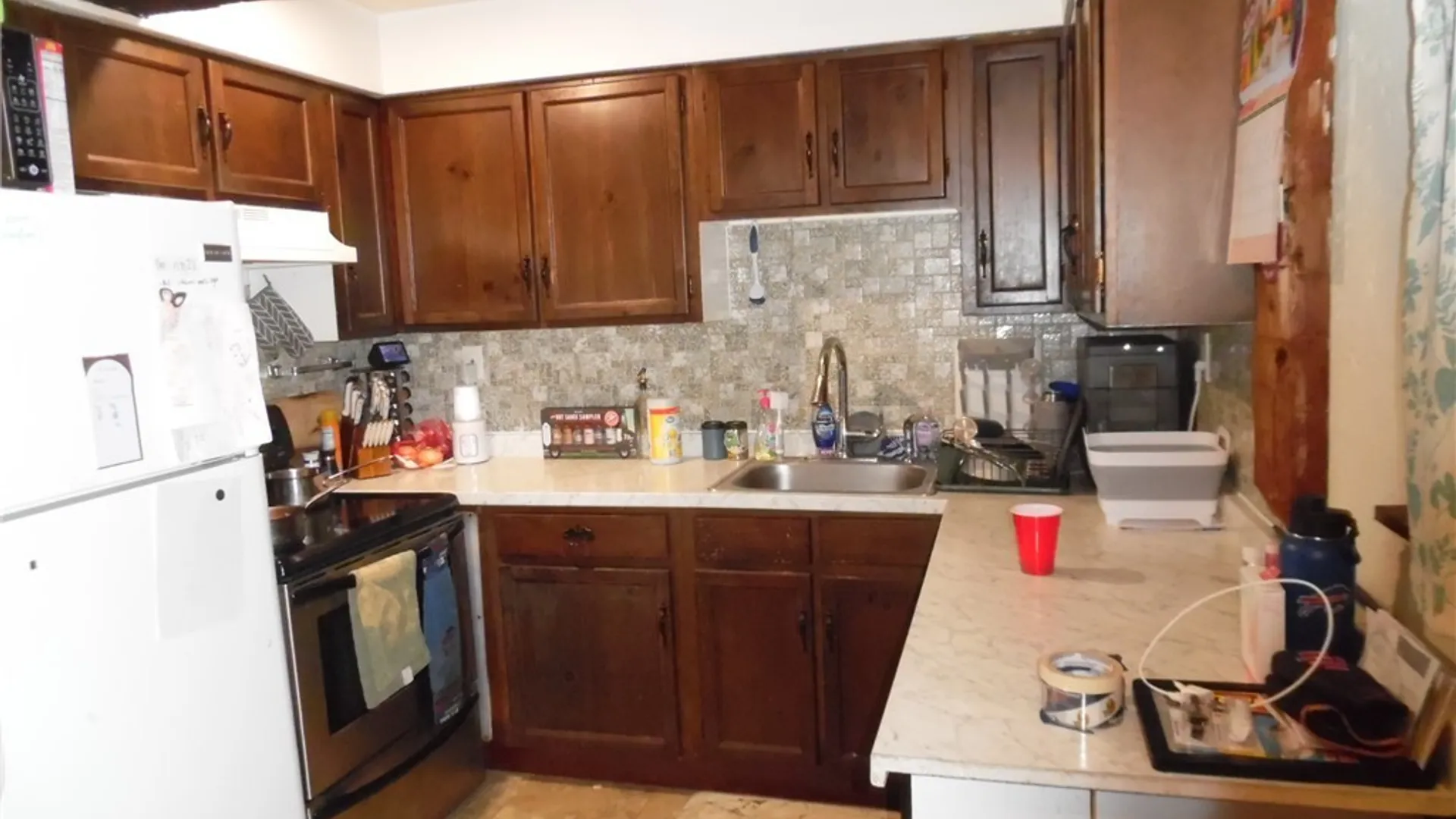 Property at 7847 Lee Drive, Niagara, NY 14304 9