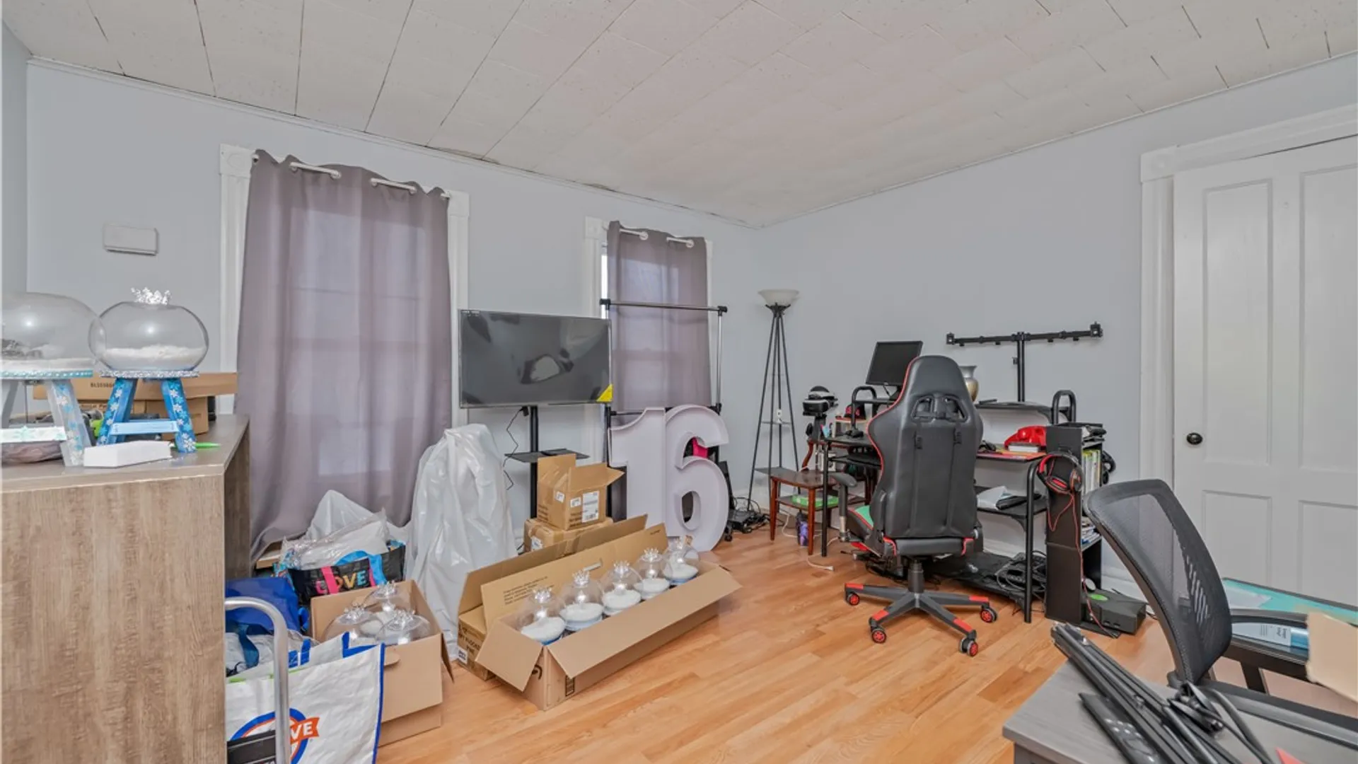 Property at 185 Lexington Avenue, Rochester, NY 14613 15