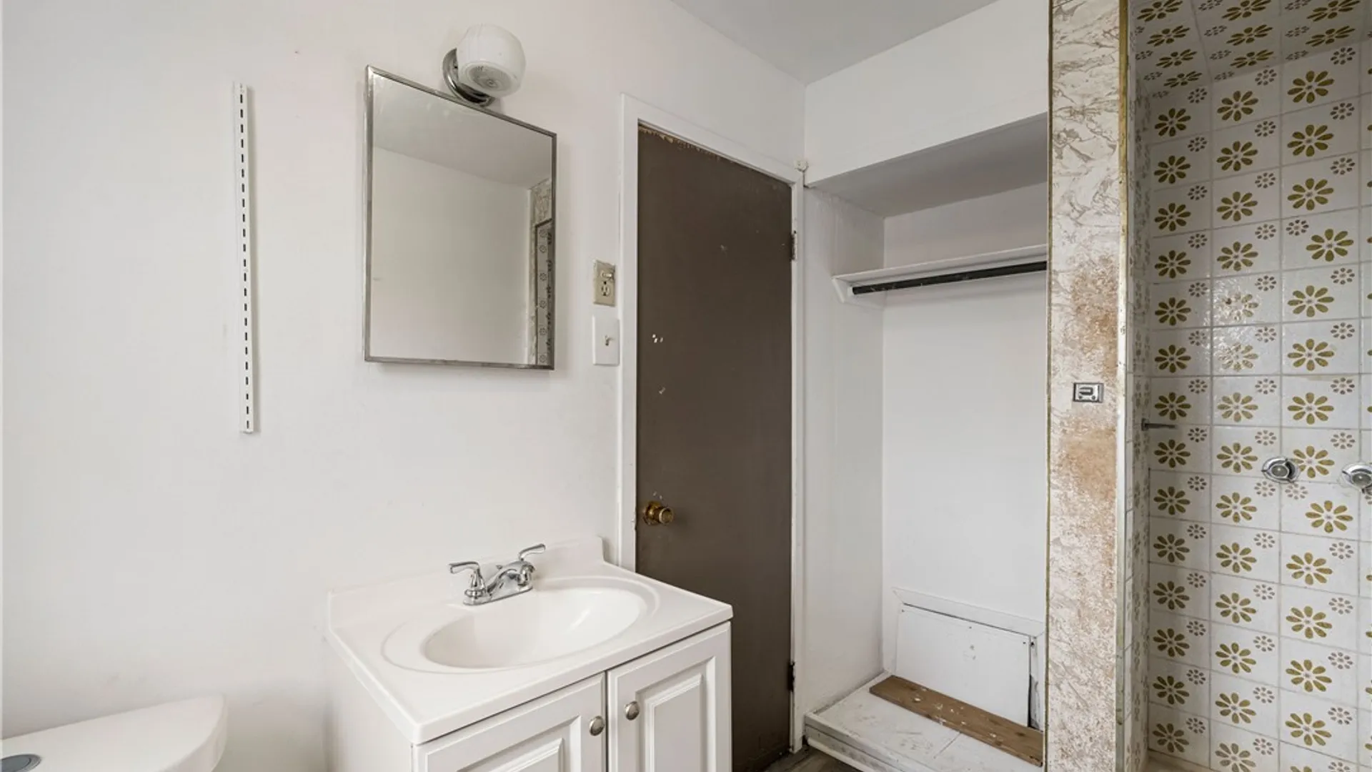 Property at 2511 Pine Avenue, Niagara Falls, NY 14301 17