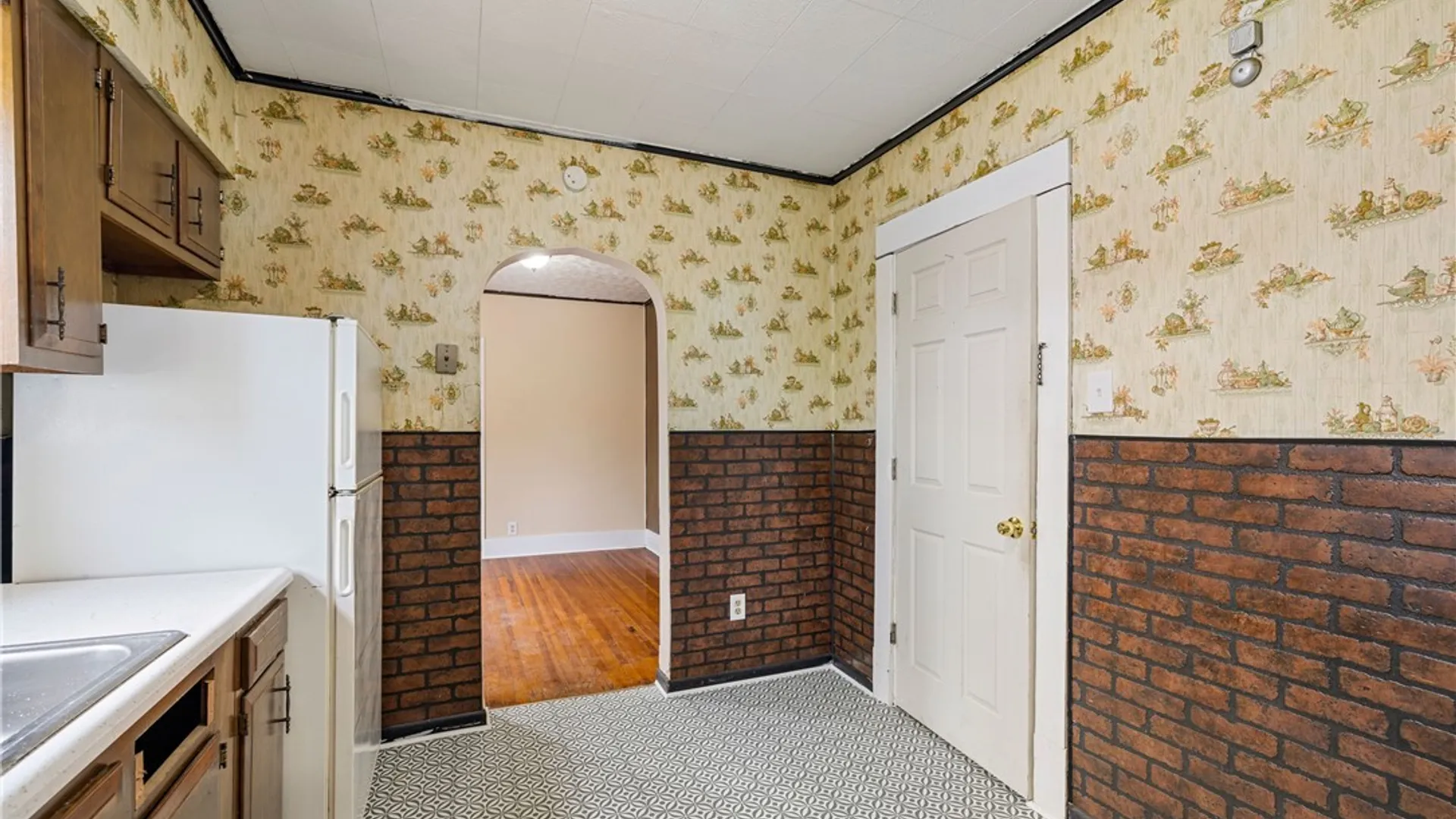 Property at 2511 Pine Avenue, Niagara Falls, NY 14301 19