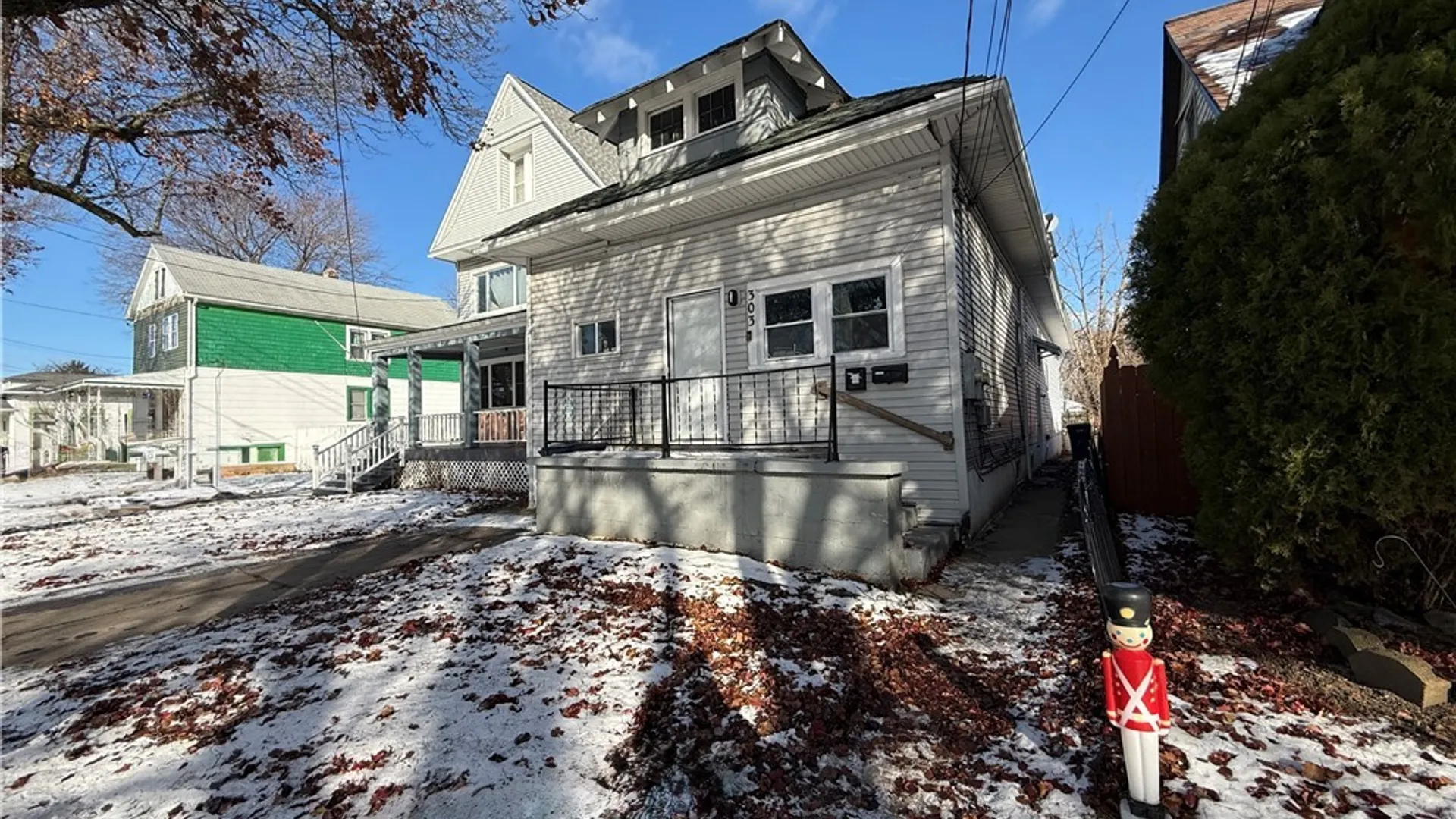 Property at 303 Skillen Street, Buffalo, NY 14207 3