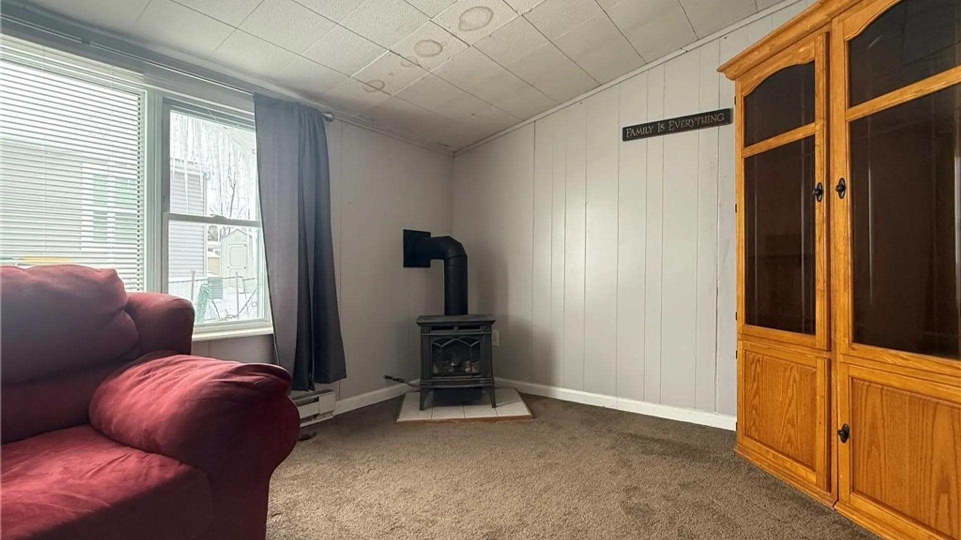 Property at 10 Laurel Street, Newstead, NY 14001 3