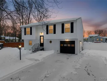 Property at 113 Roundmill Lane, Manlius, NY 13116