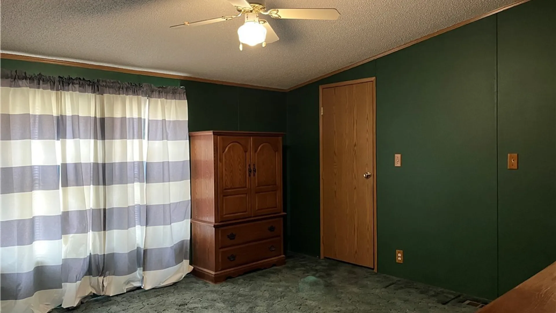 Property at 1164 Timberwood Drive, Lockport Town, NY 14094 28