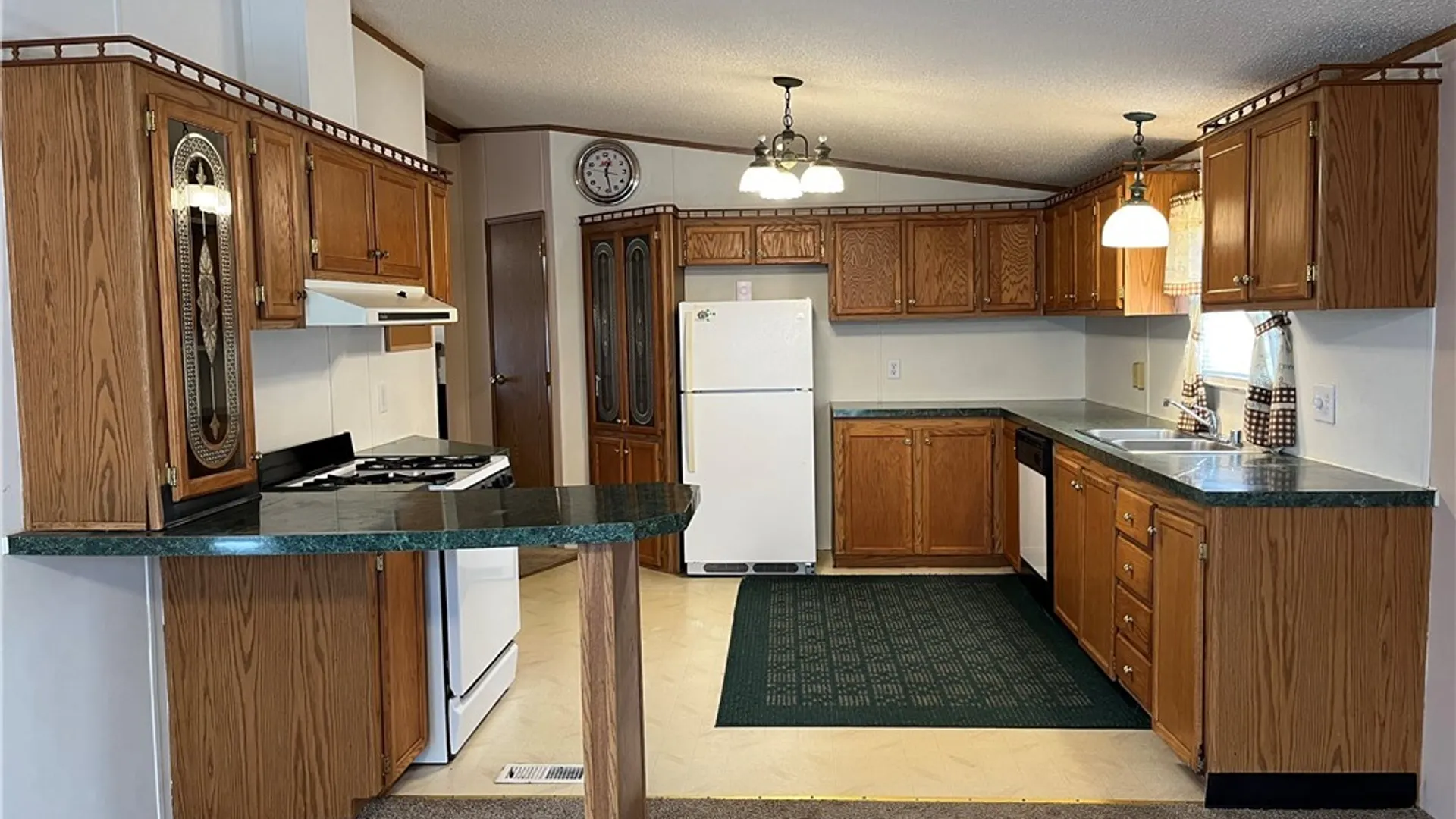 Property at 1164 Timberwood Drive, Lockport Town, NY 14094 8