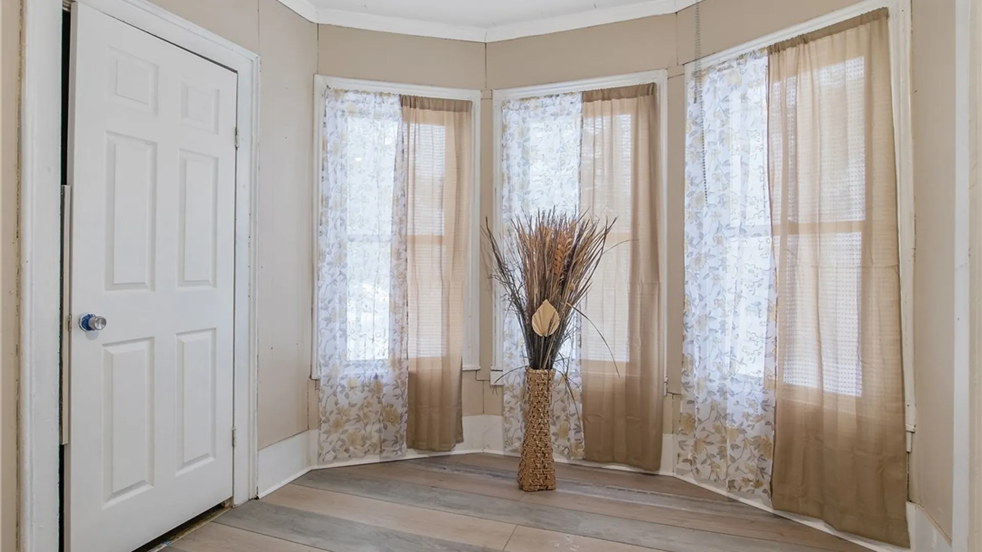 Property at 306 Shuart Ave, Syracuse, NY 13203 12