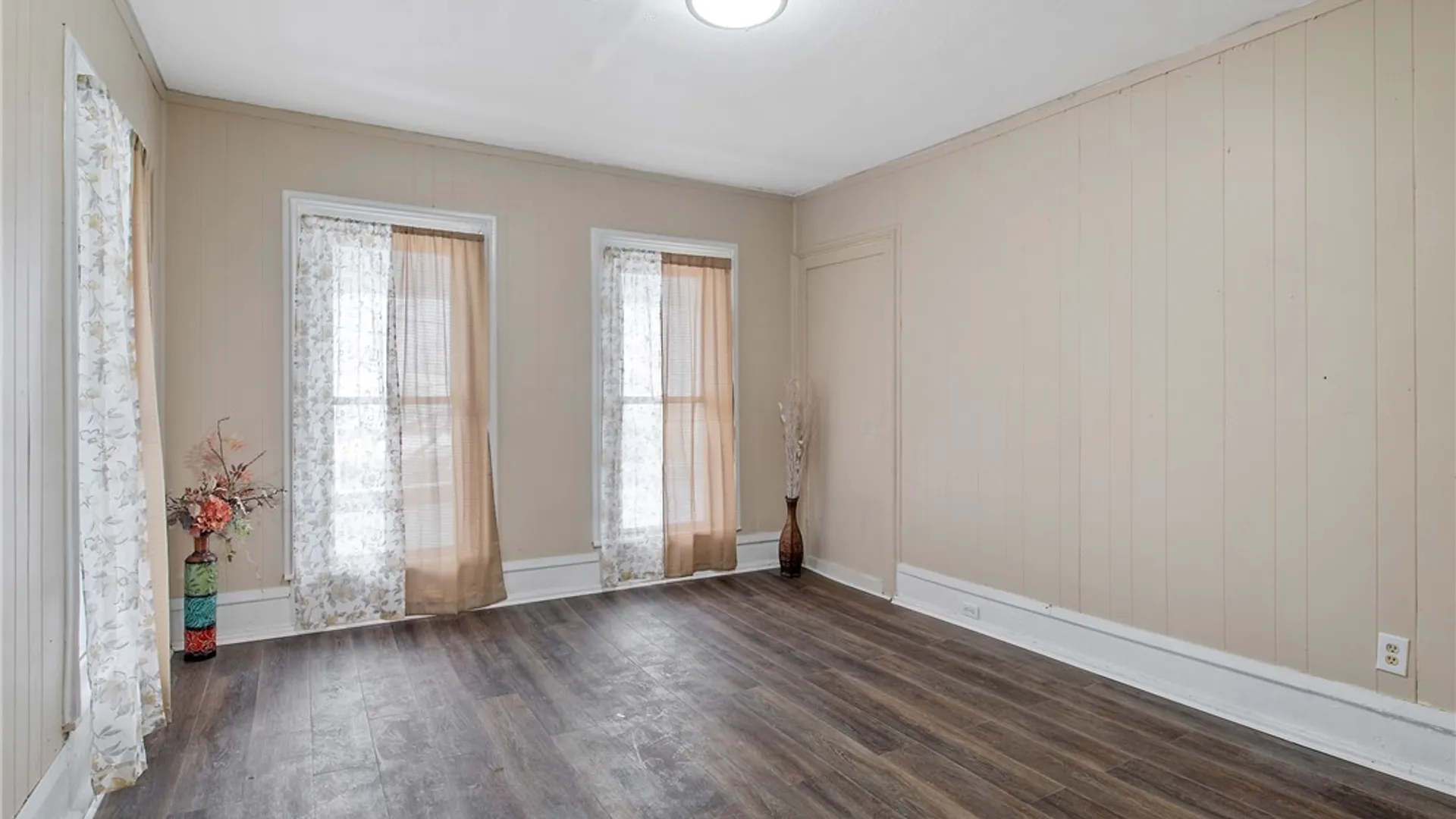 Property at 306 Shuart Ave, Syracuse, NY 13203 8