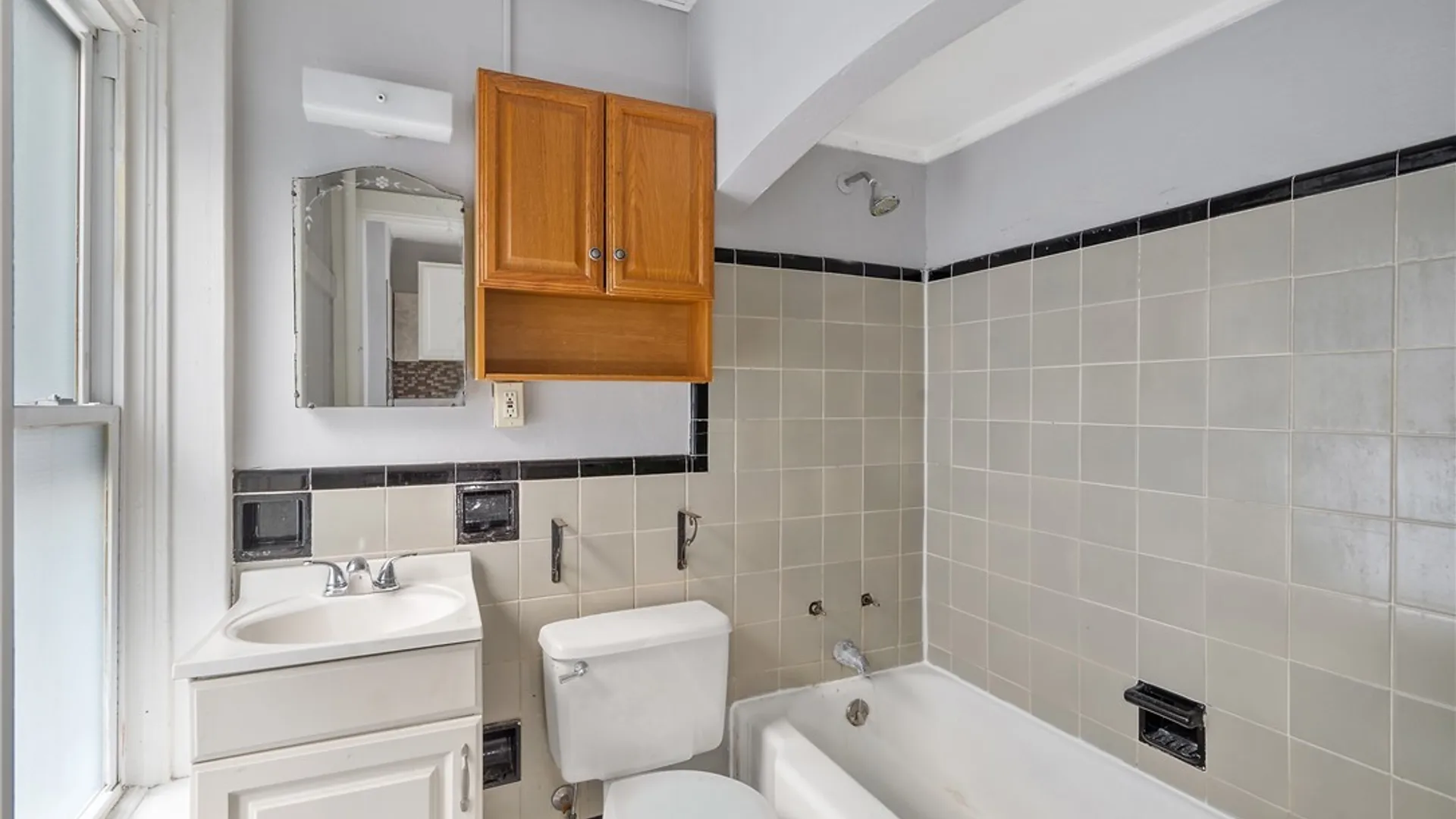 Property at 319-25 North Salina Street, Syracuse, NY 13203 13
