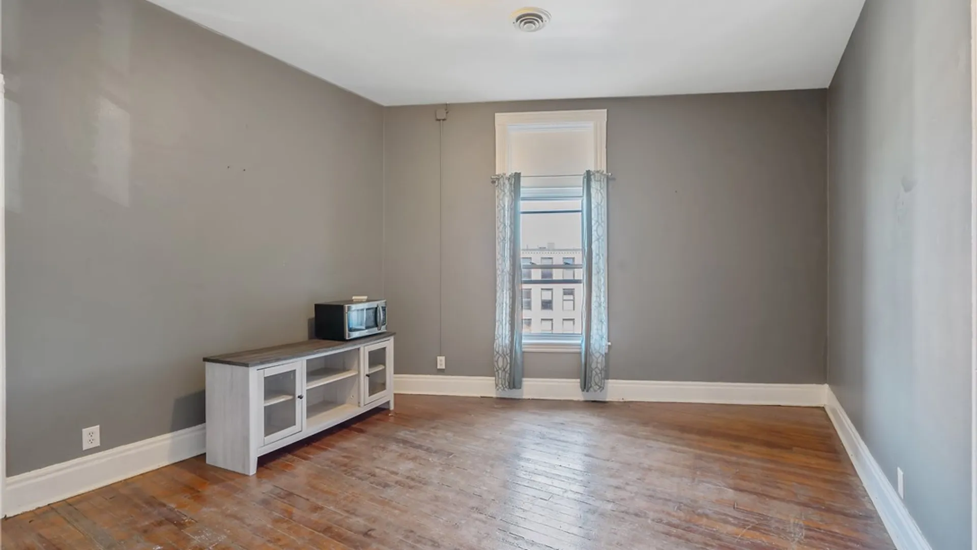 Property at 319-25 North Salina Street, Syracuse, NY 13203 40
