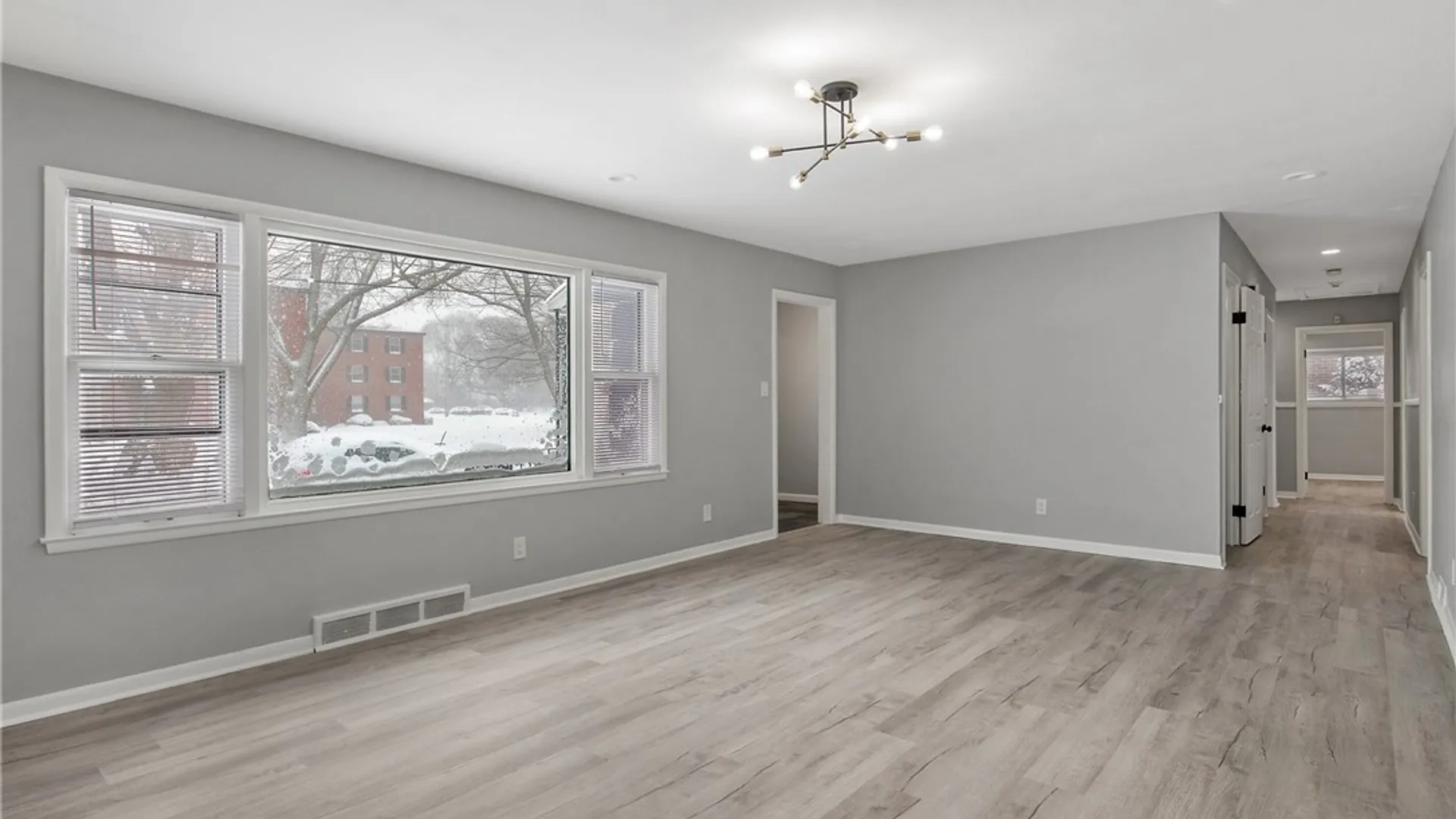 Property at 211 Dorchester Avenue, Syracuse, NY 13203 4