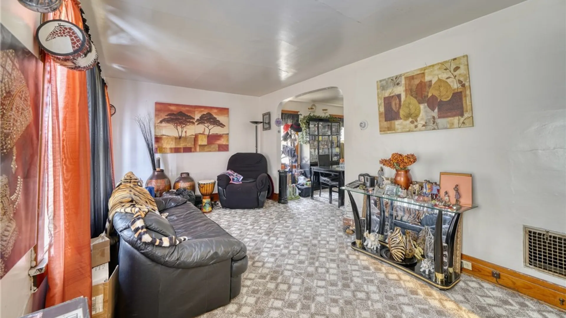 Property at 82 Montclair Avenue, Buffalo, NY 14215 11