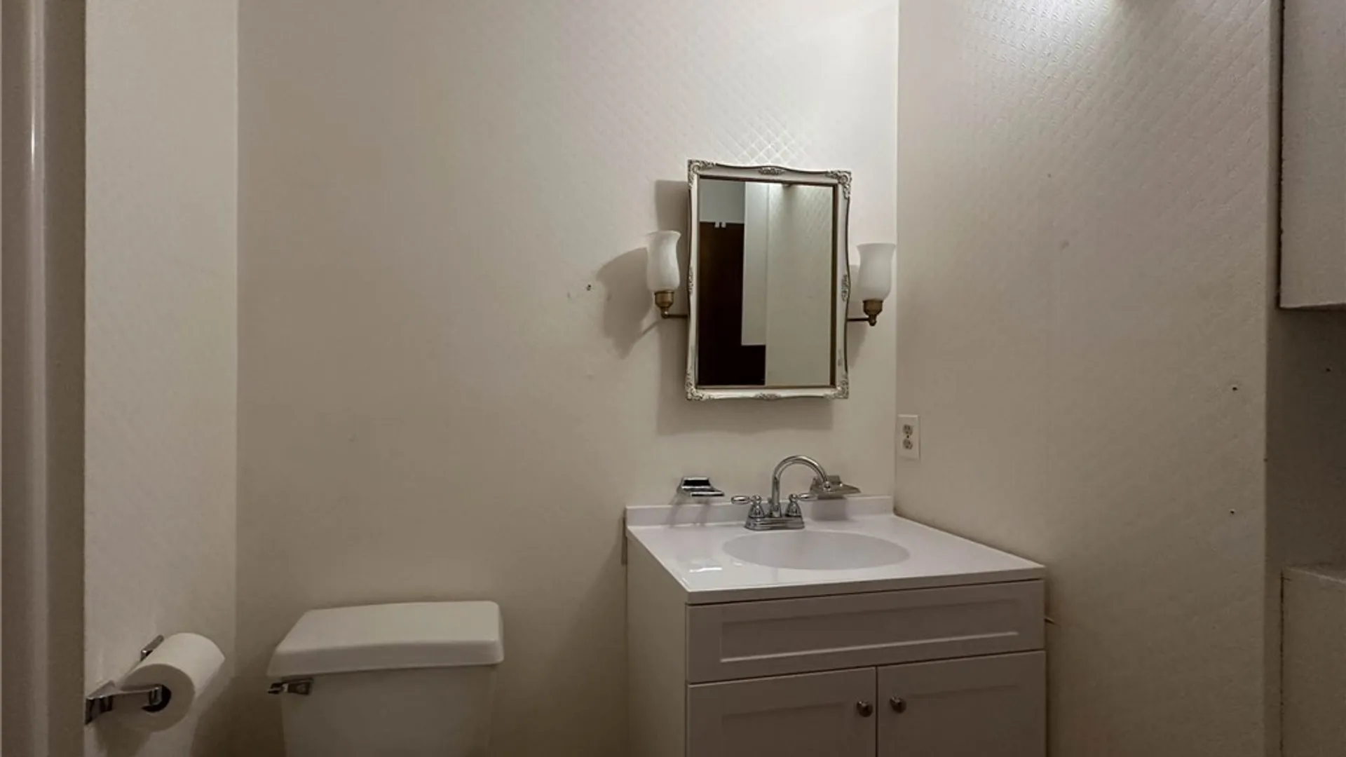 Property at 821 Floyd Avenue, Rome, NY 13440 10