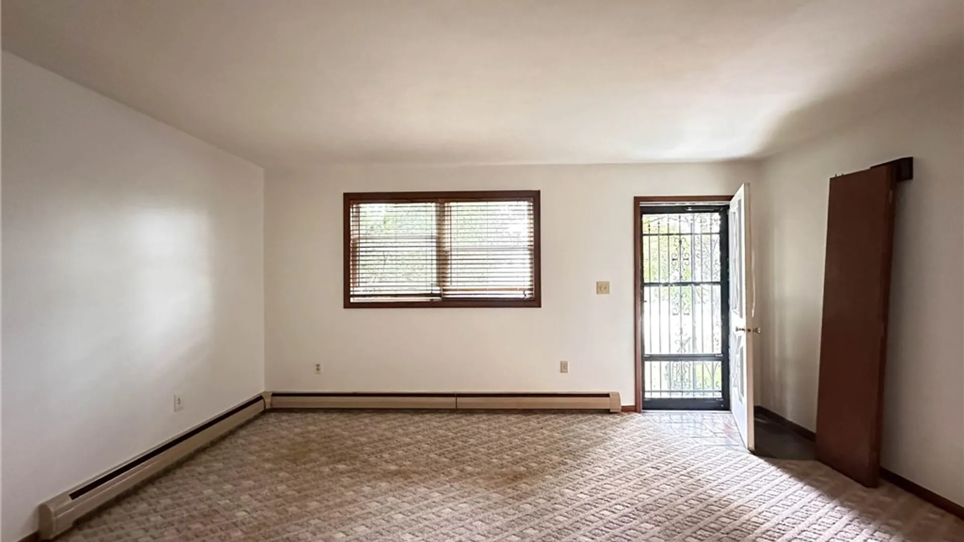 Property at 821 Floyd Avenue, Rome, NY 13440 17